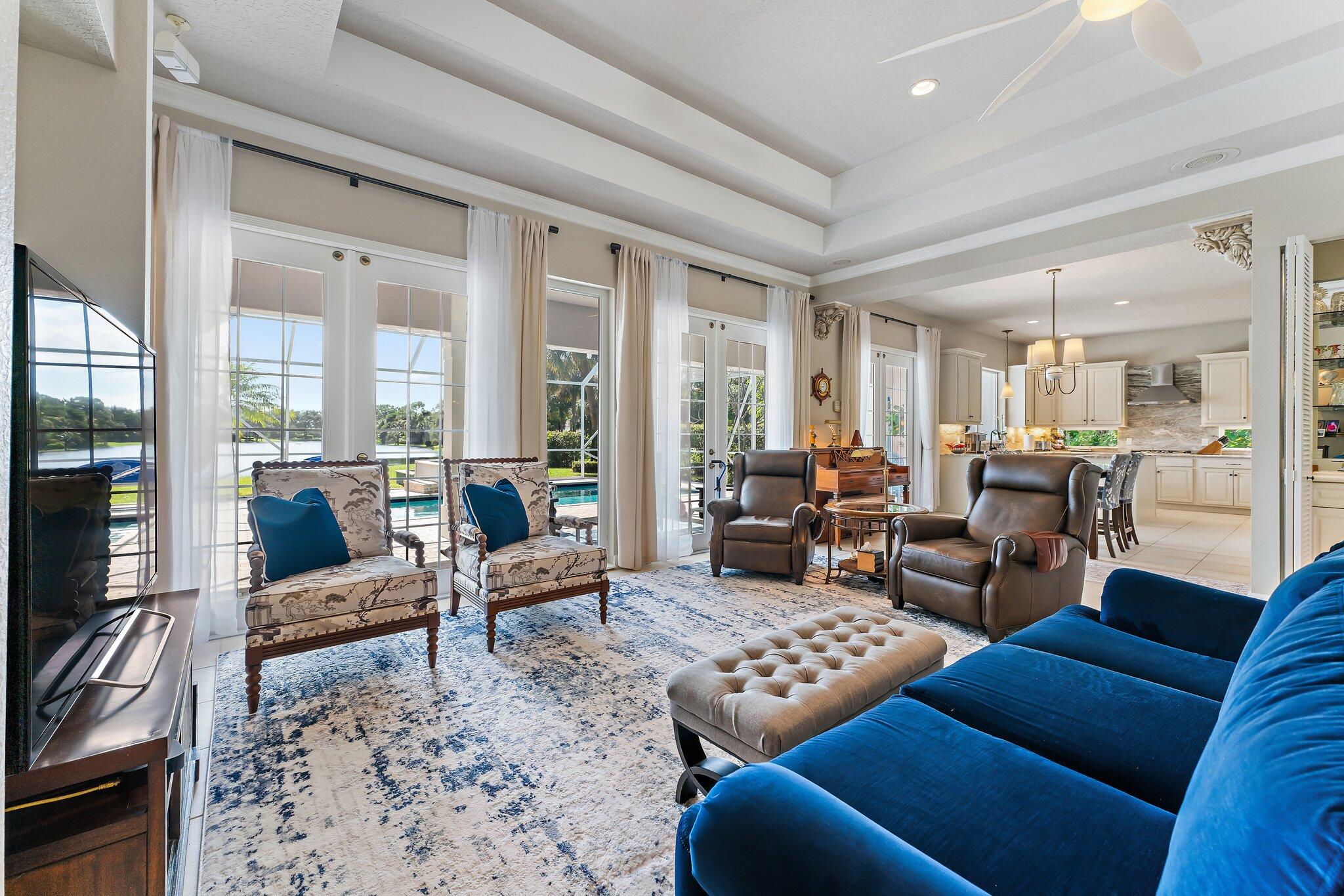 18440 SE Lakeside Jupiter, FL 33469