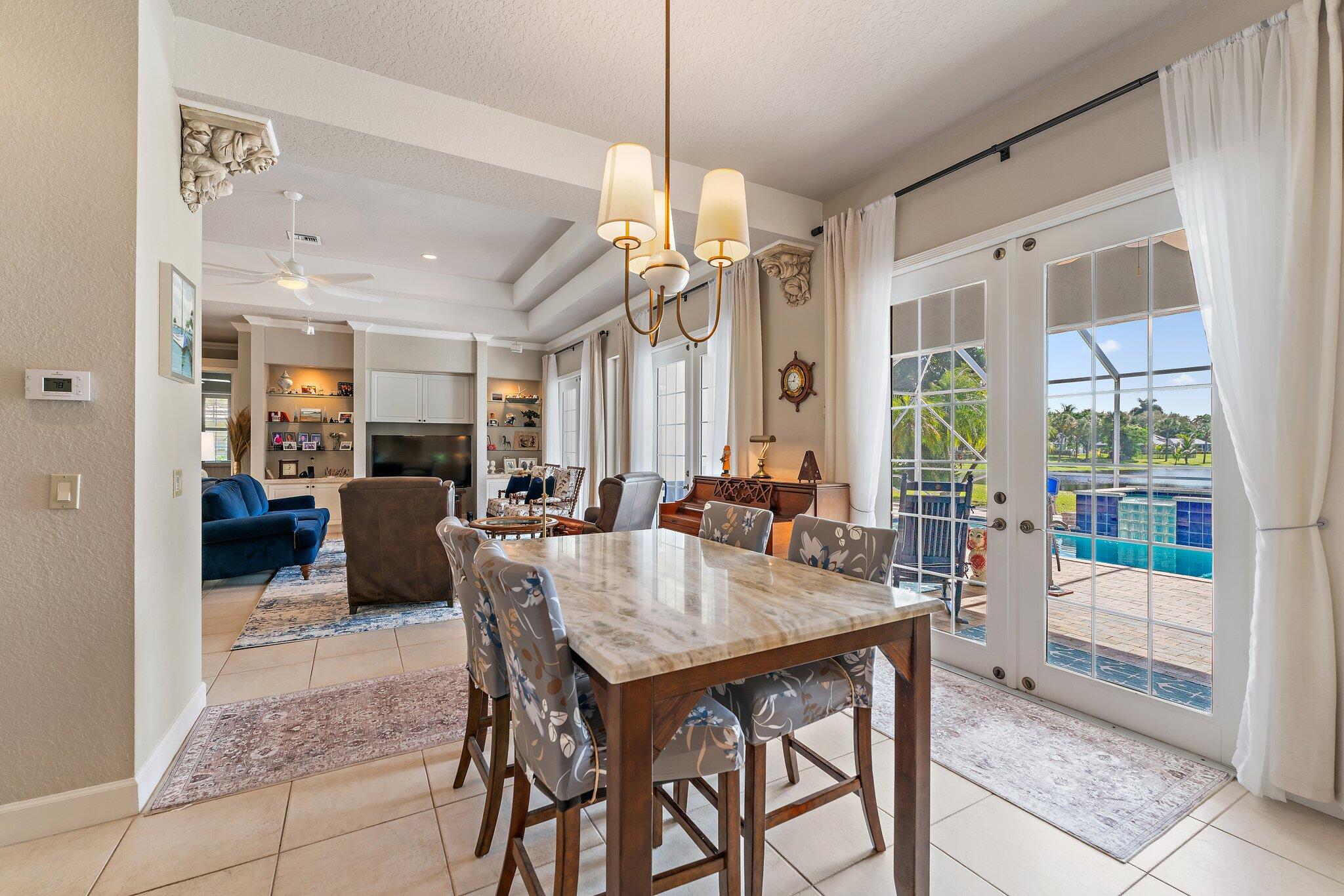 18440 SE Lakeside Jupiter, FL 33469