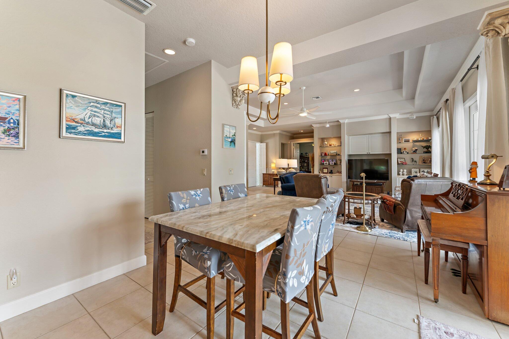 18440 SE Lakeside Jupiter, FL 33469