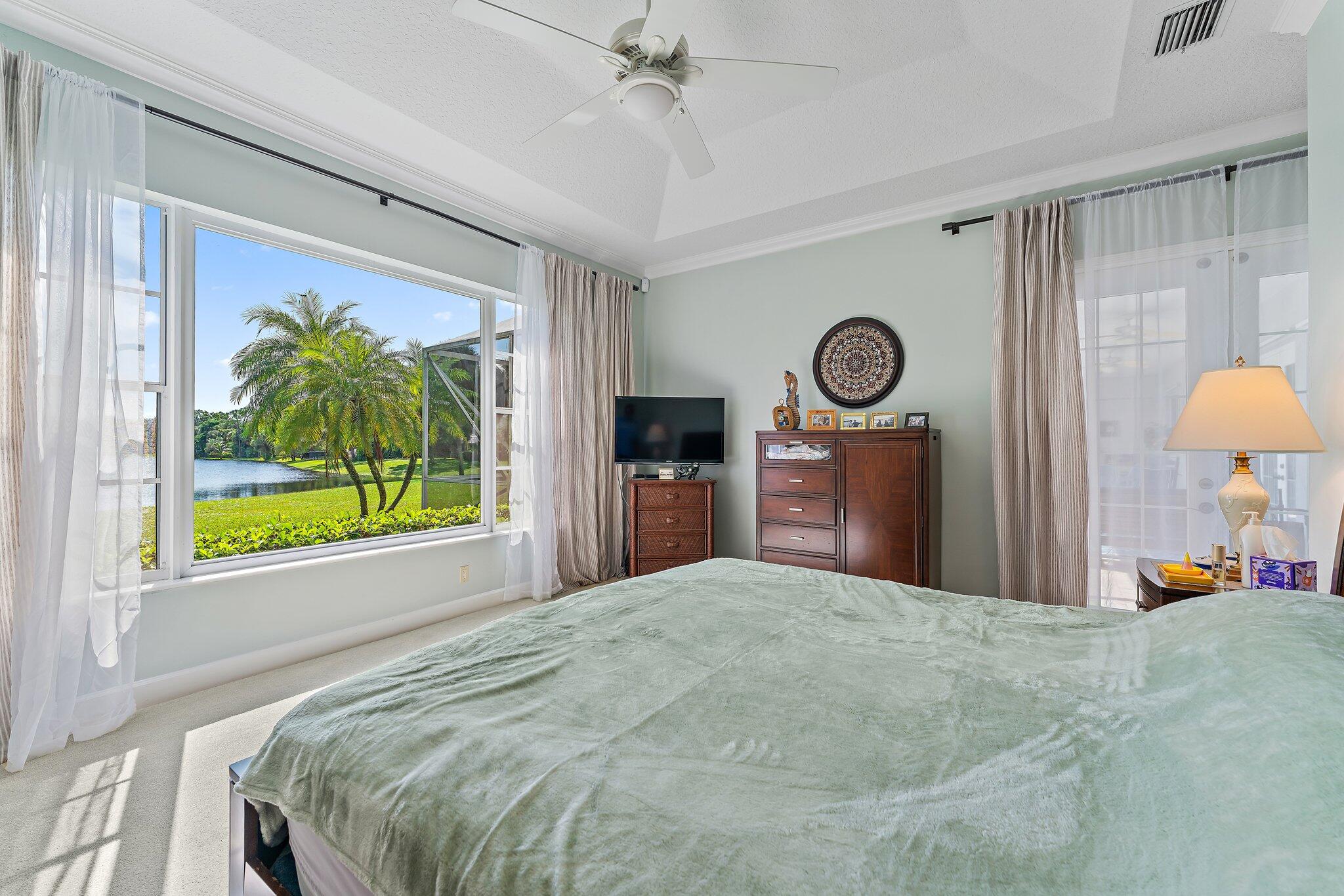 18440 SE Lakeside Jupiter, FL 33469