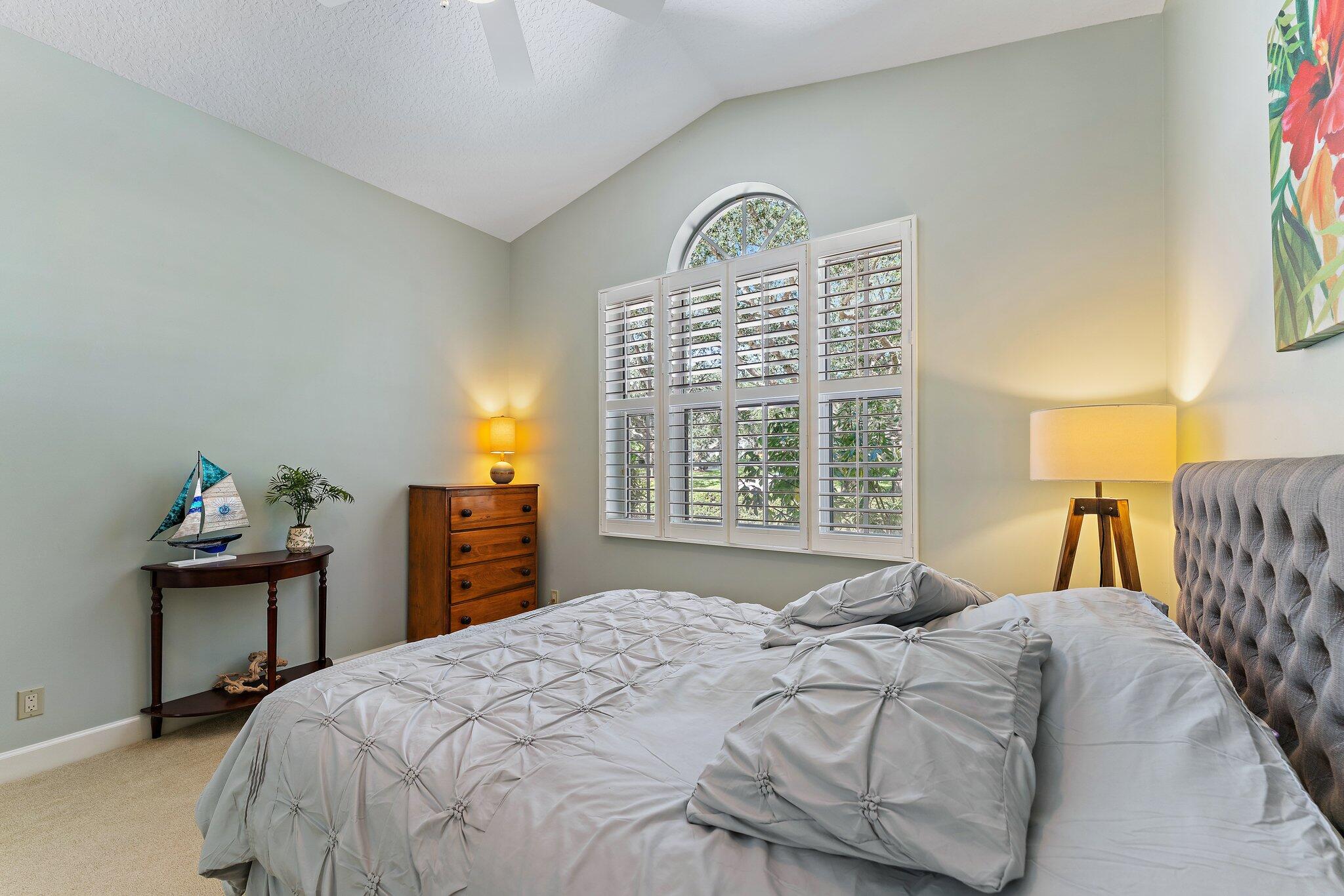 18440 SE Lakeside Jupiter, FL 33469