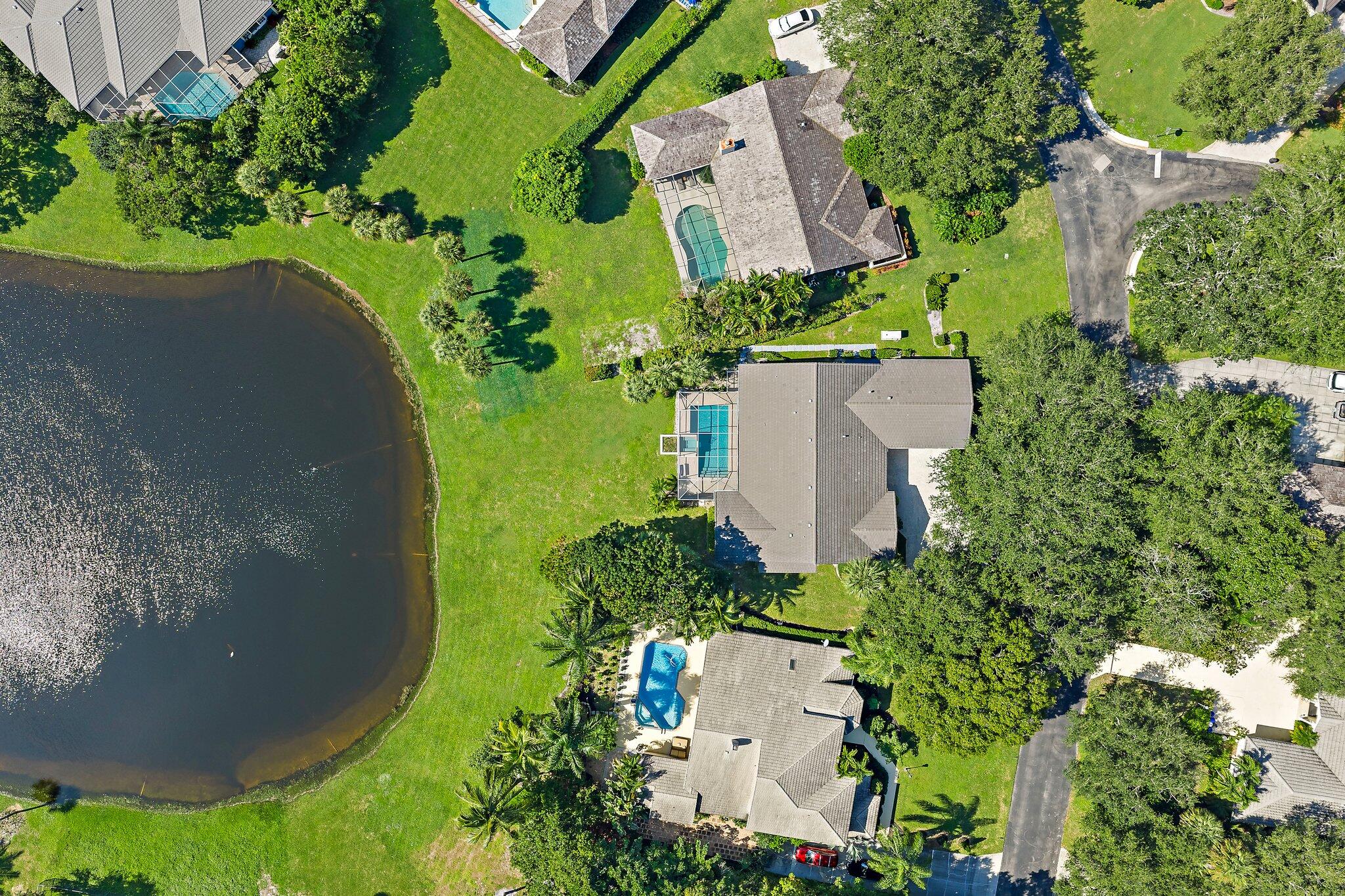 18440 SE Lakeside Jupiter, FL 33469