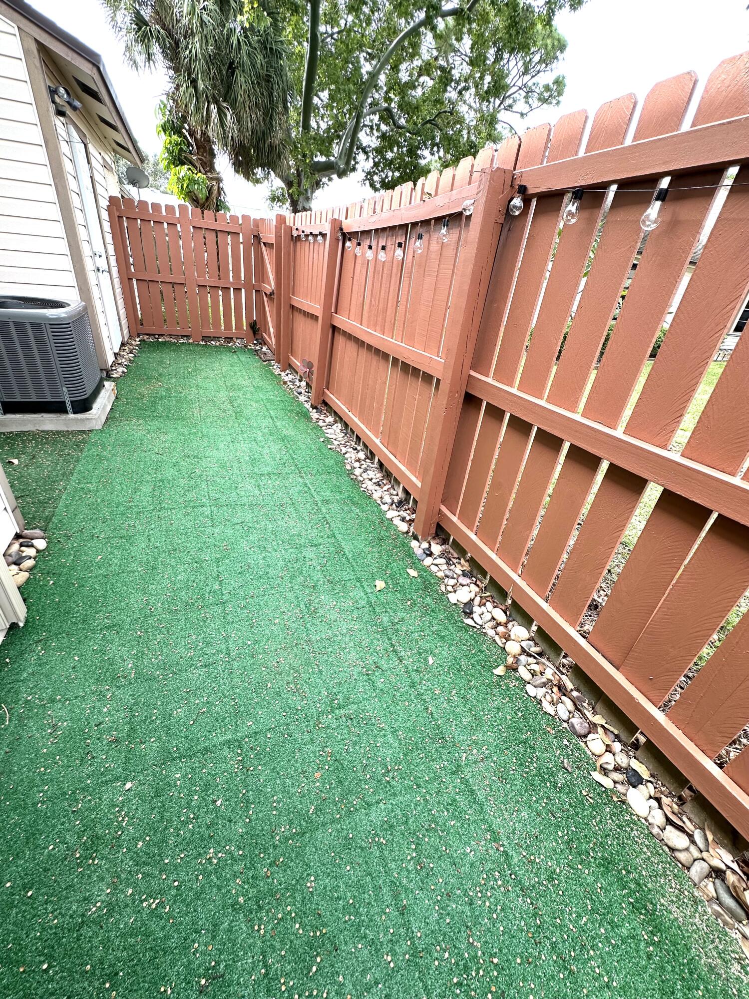 132 Sherwood #15b Jupiter, FL 33458