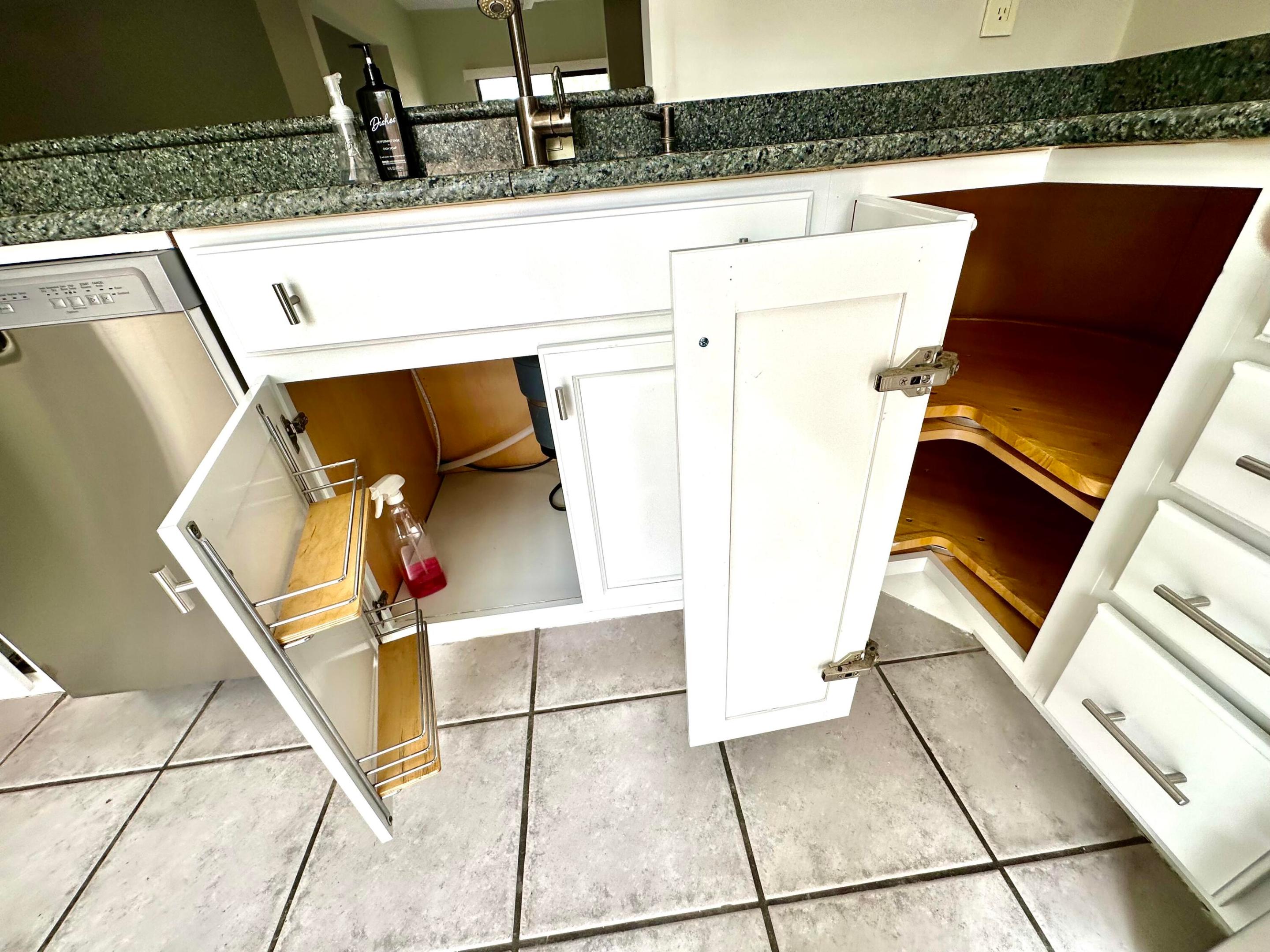 132 Sherwood #15b Jupiter, FL 33458