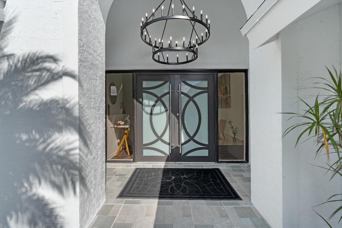 12725 Kingsway Rd Wellington, FL 33414