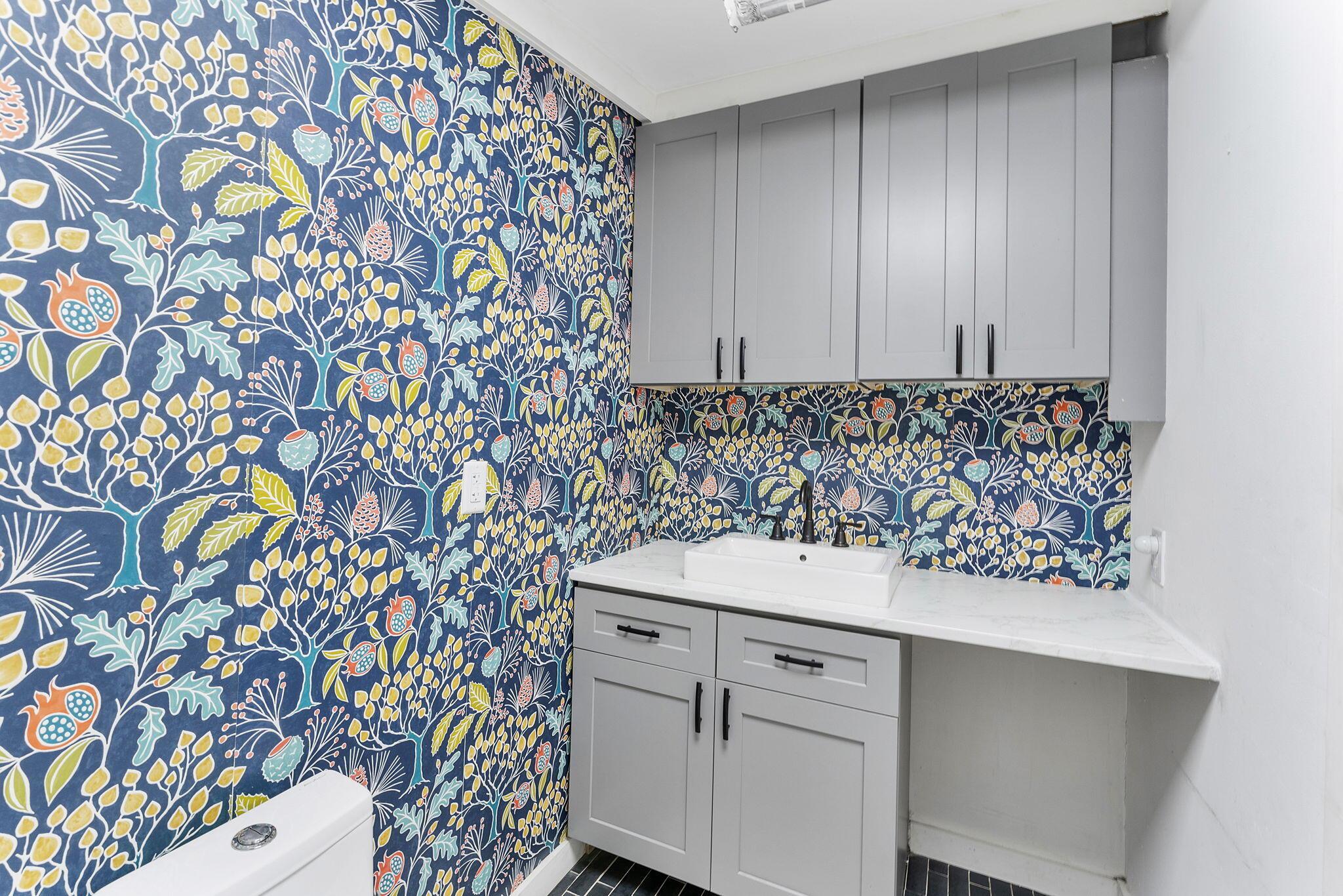 1292 SW 25th Ave Fort Lauderdale, FL 33312