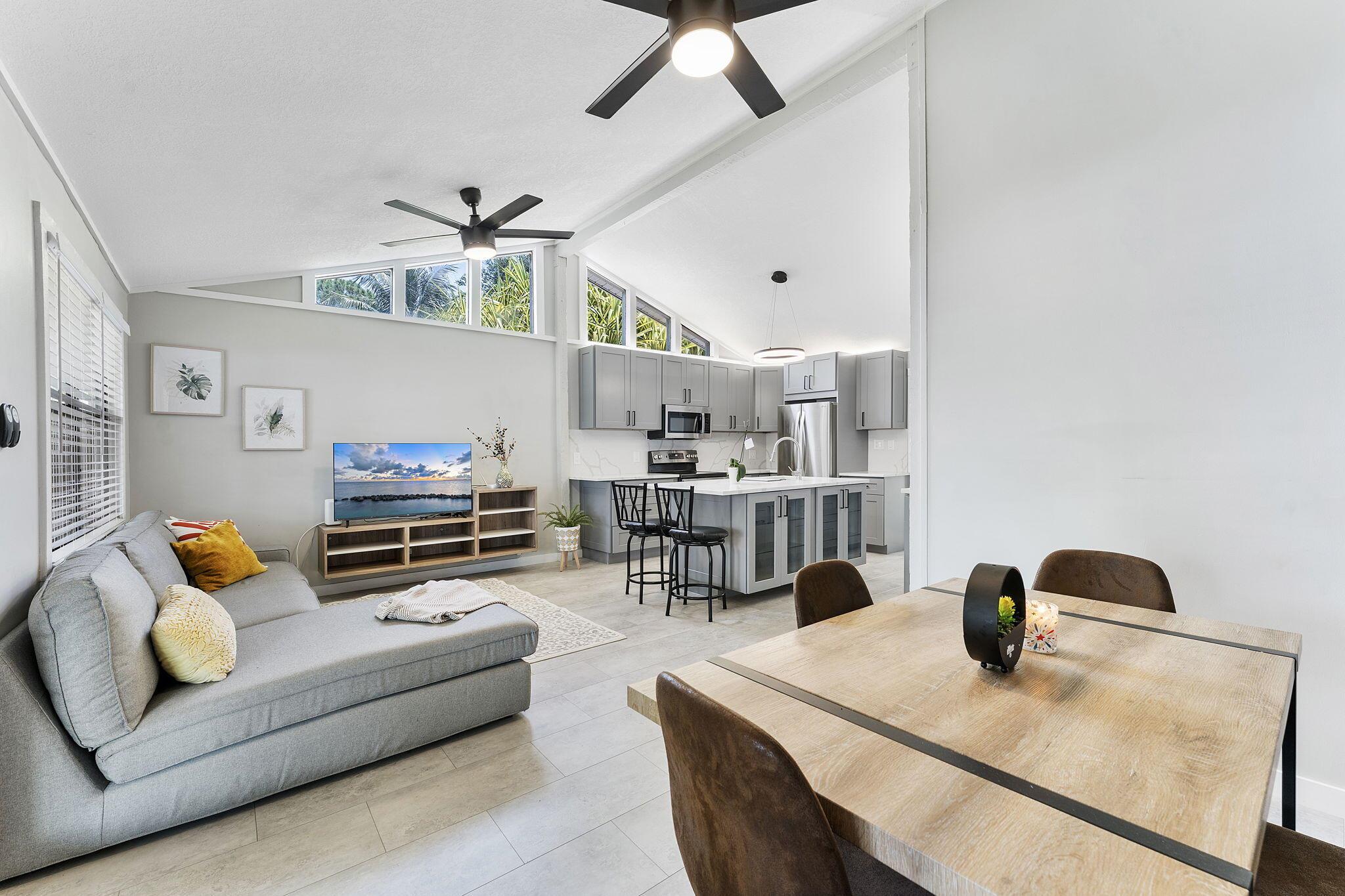 1292 SW 25th Ave Fort Lauderdale, FL 33312