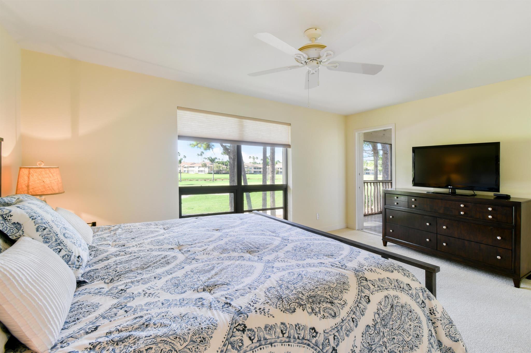 326 Brackenwood Cir Palm Beach Gardens, FL 33418