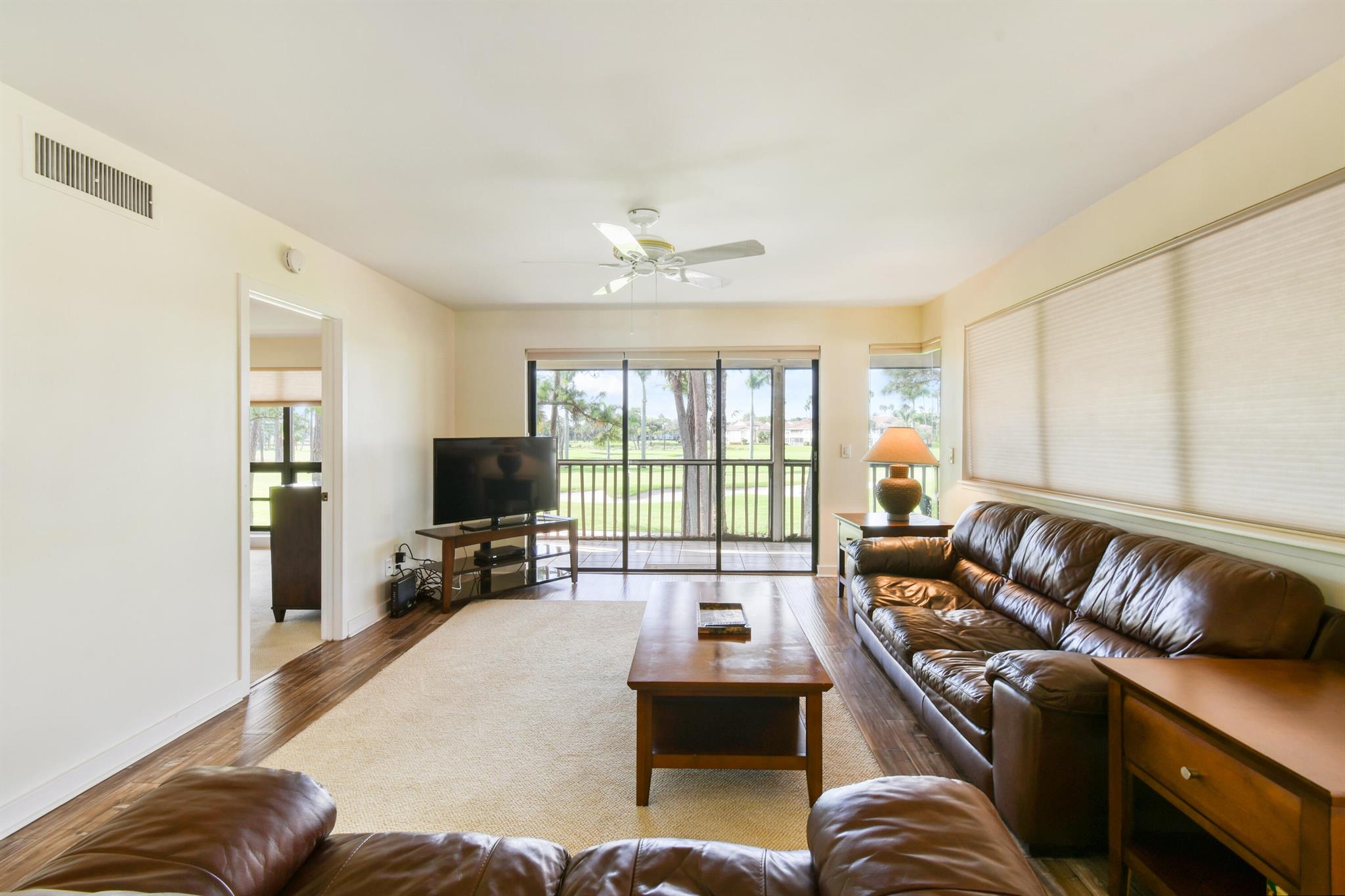 326 Brackenwood Cir Palm Beach Gardens, FL 33418