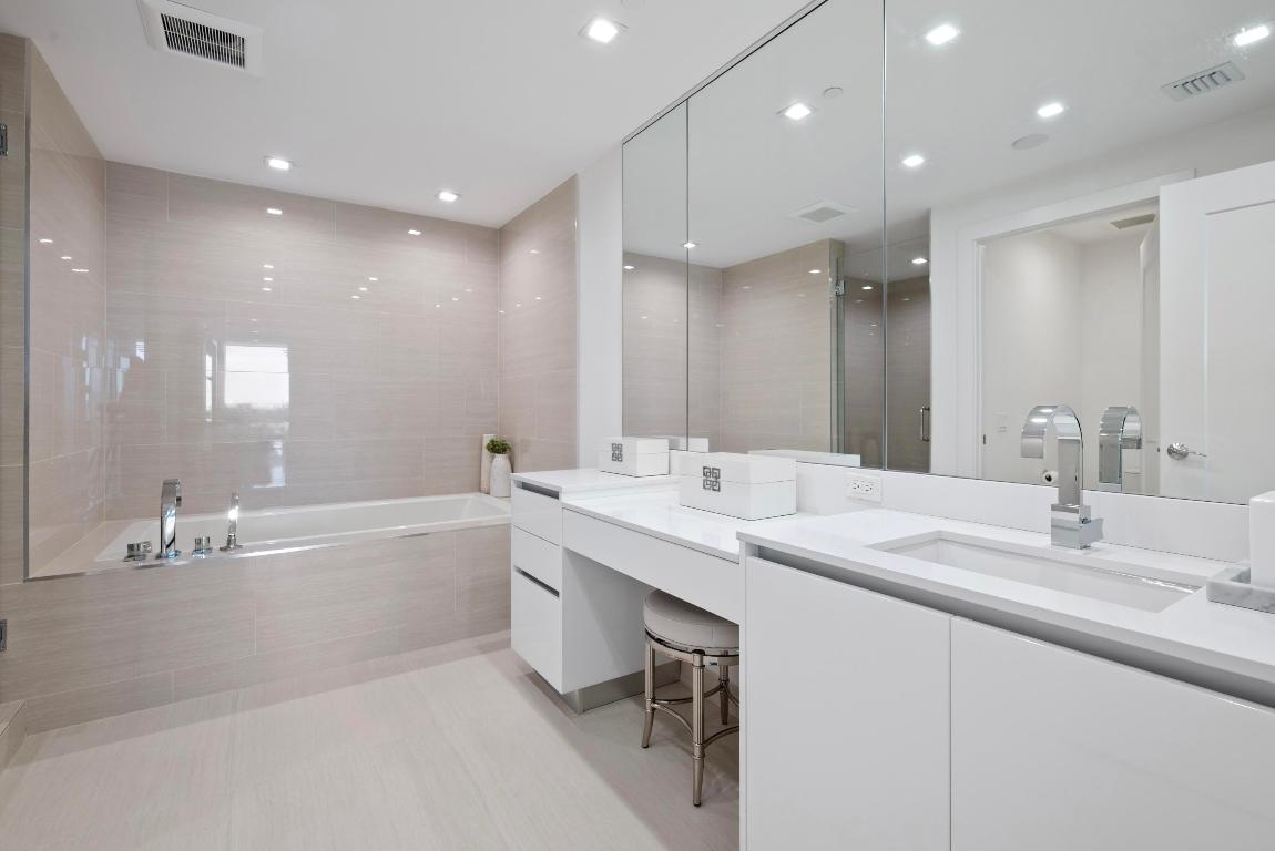 20155 Boca West #C504 Boca Raton, FL 33434