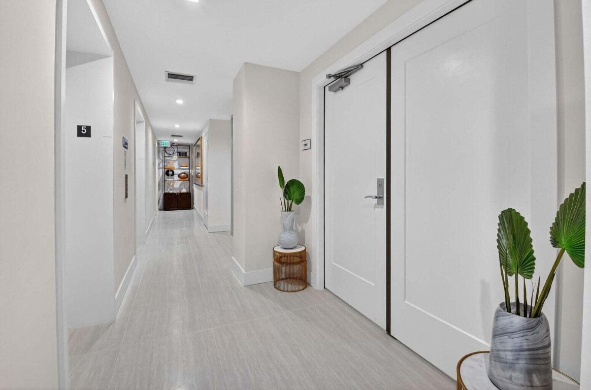 20155 Boca West #C504 Boca Raton, FL 33434