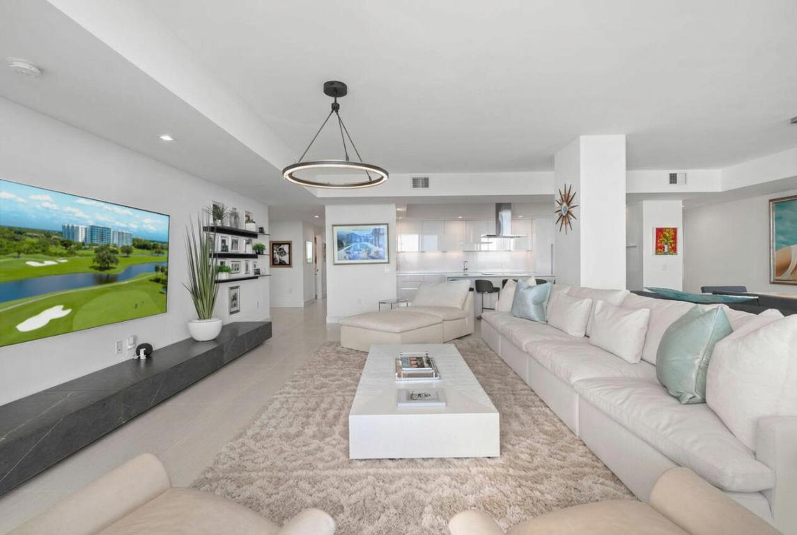 20155 Boca West #C504 Boca Raton, FL 33434