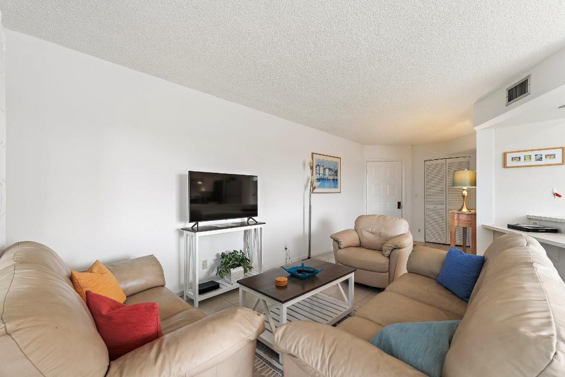 1605 S Us Hwy 1 #C401 Jupiter, FL 33477