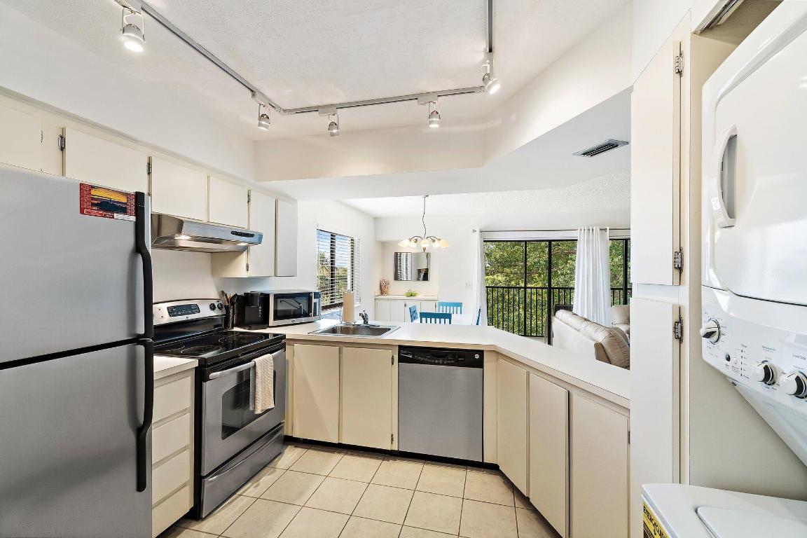 1605 S Us Hwy 1 #C401 Jupiter, FL 33477