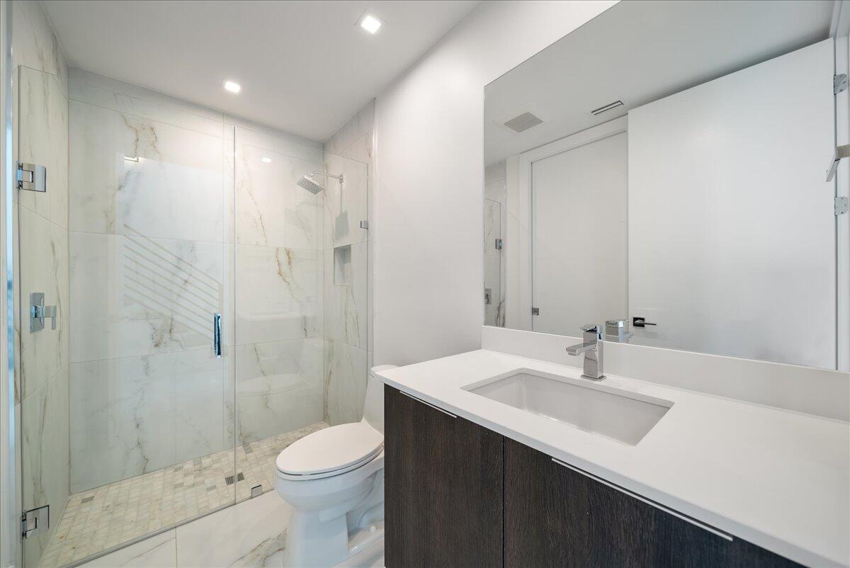 1052 N Victoria Park Fort Lauderdale, FL 33304