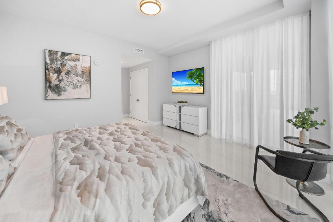 3100 N Ocean #H-1508 & H-1509 Singer Island, FL 33404