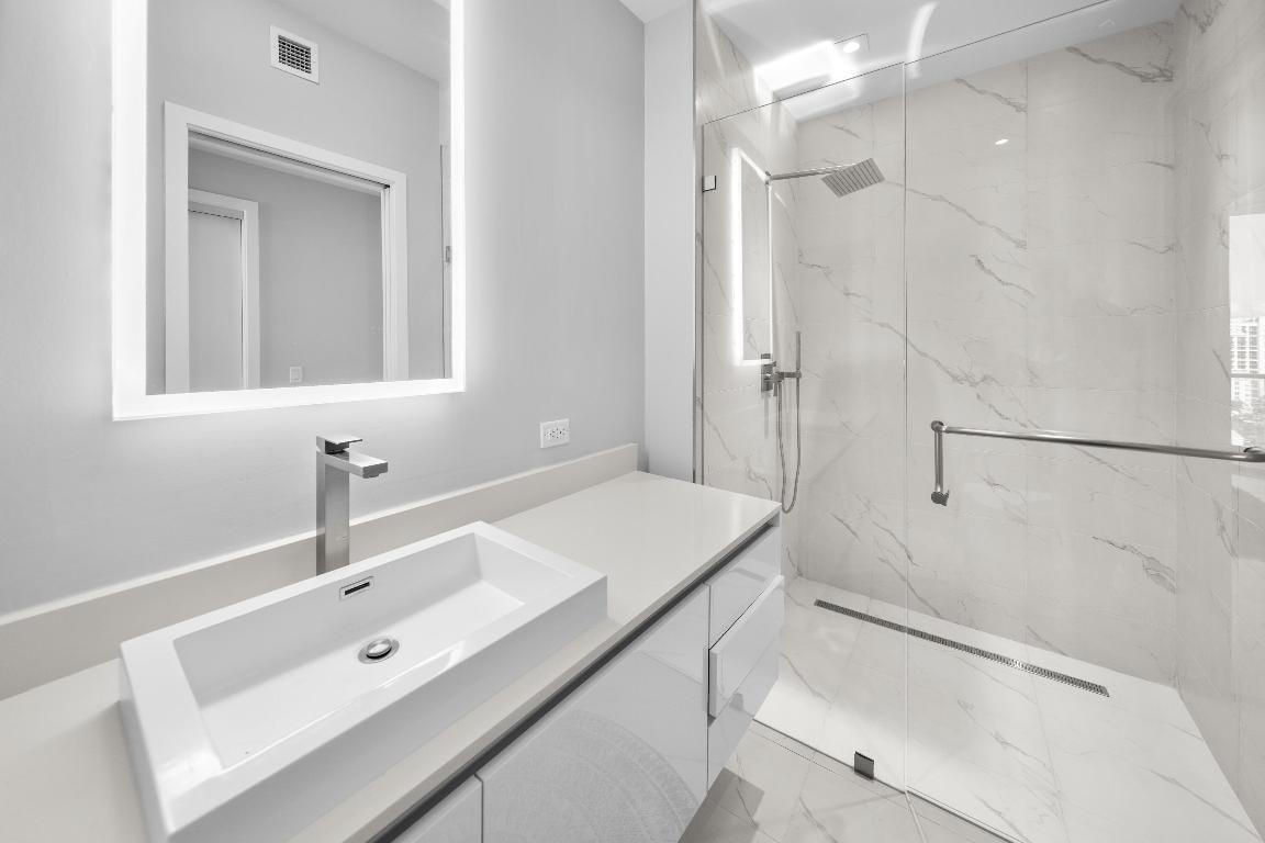 3100 N Ocean #H-1508 & H-1509 Singer Island, FL 33404