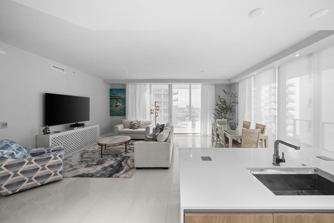 3100 N Ocean #H-1508 & H-1509 Singer Island, FL 33404