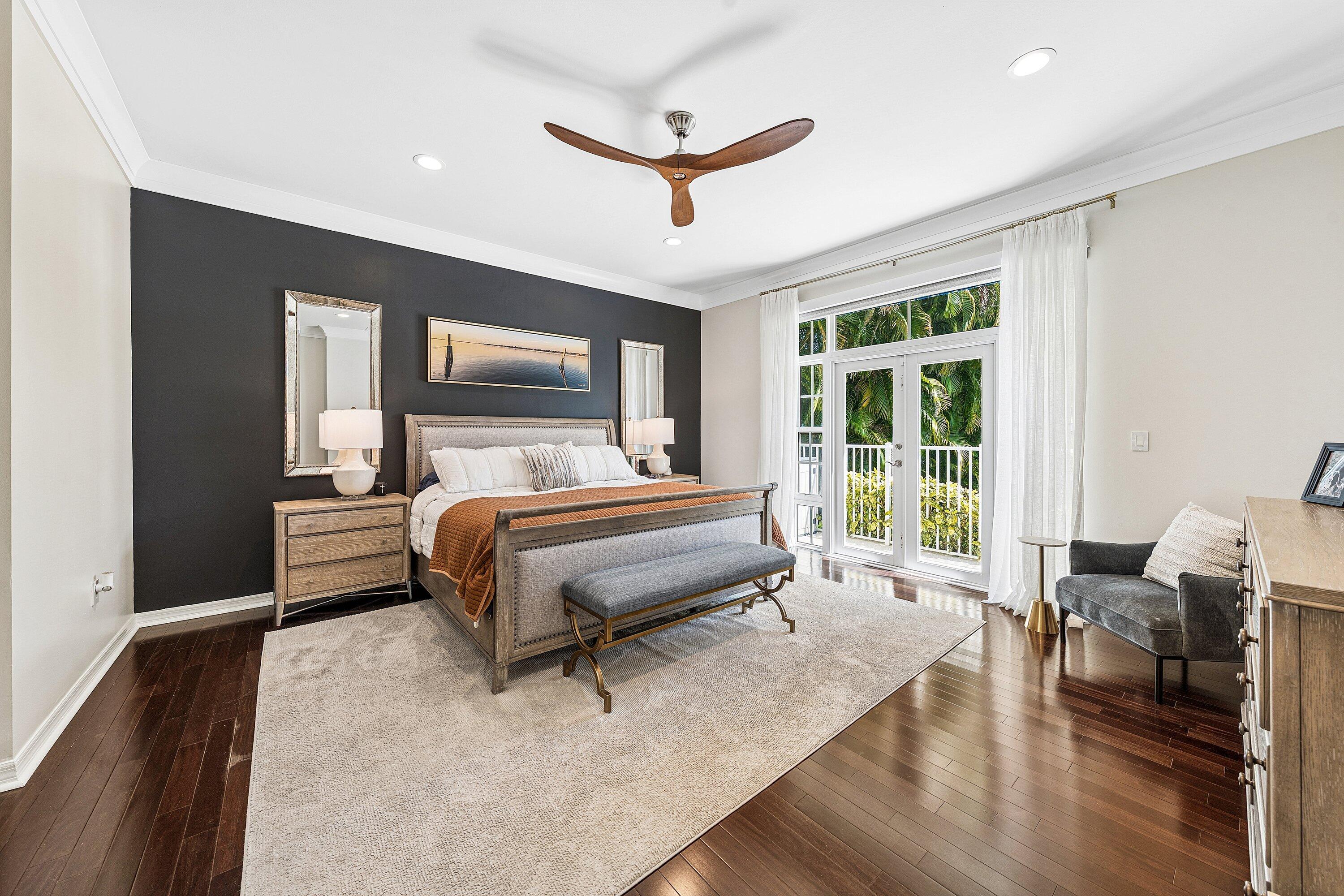 1101 Thomas Delray Beach, FL 33483