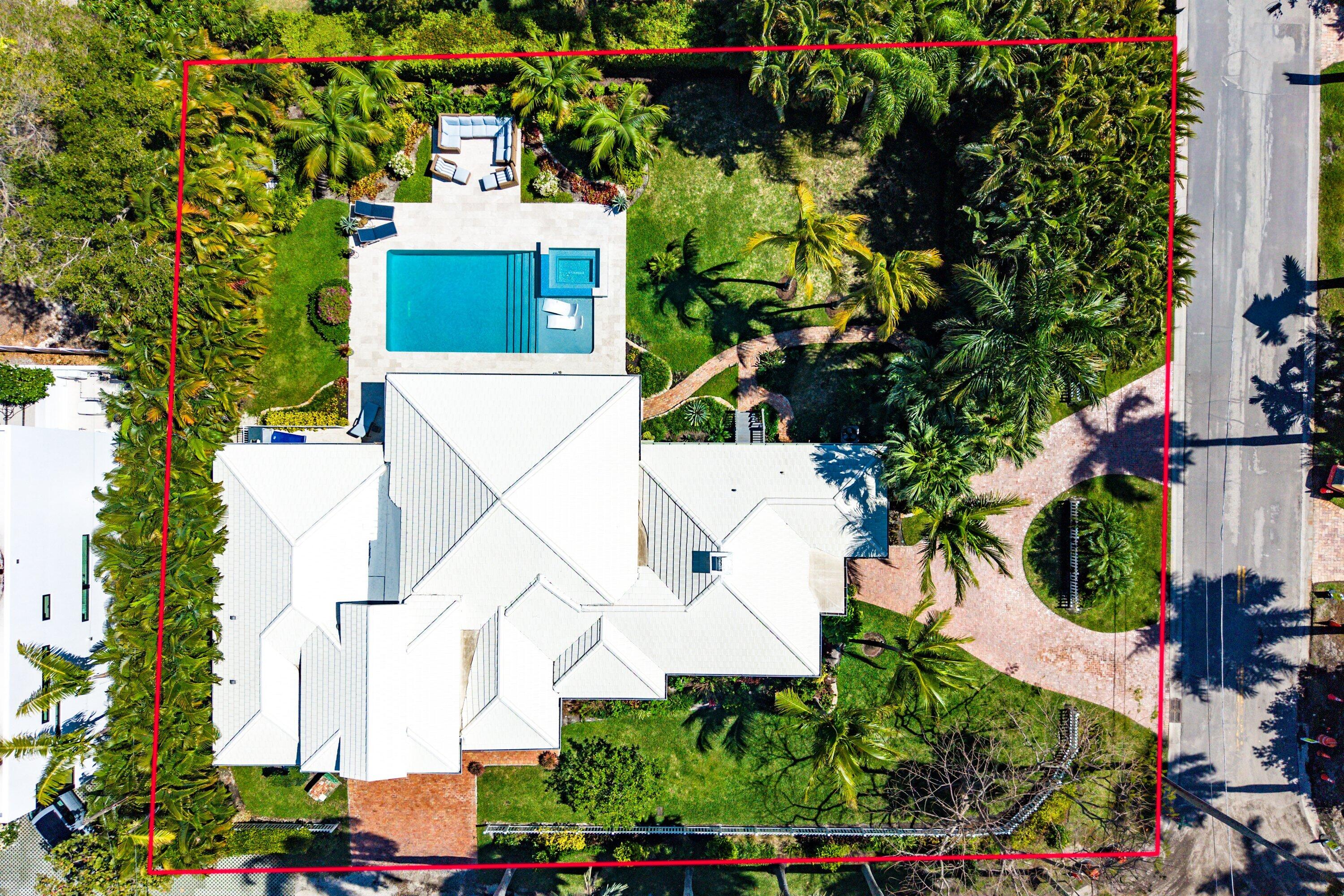 1101 Thomas Delray Beach, FL 33483