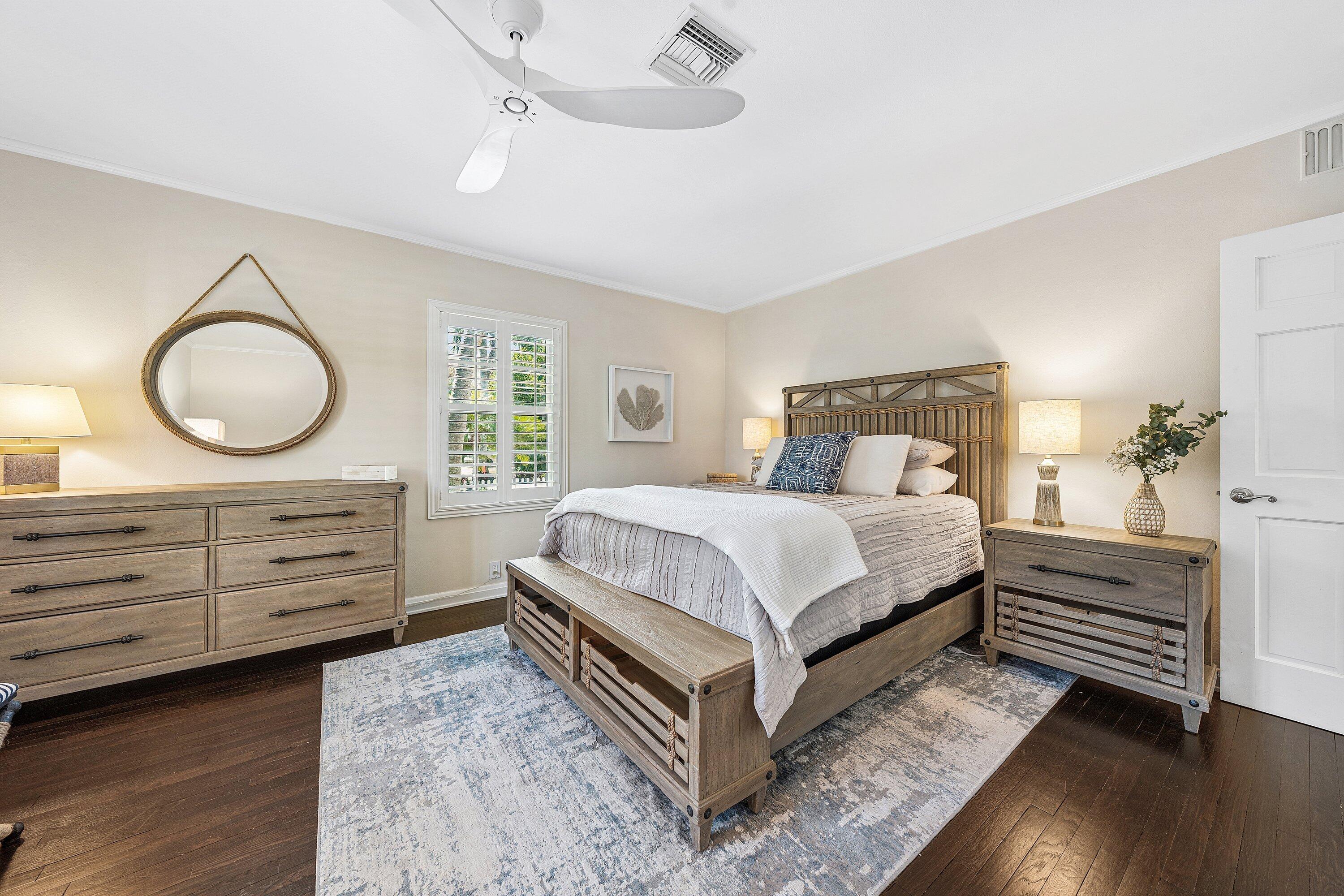 1101 Thomas Delray Beach, FL 33483