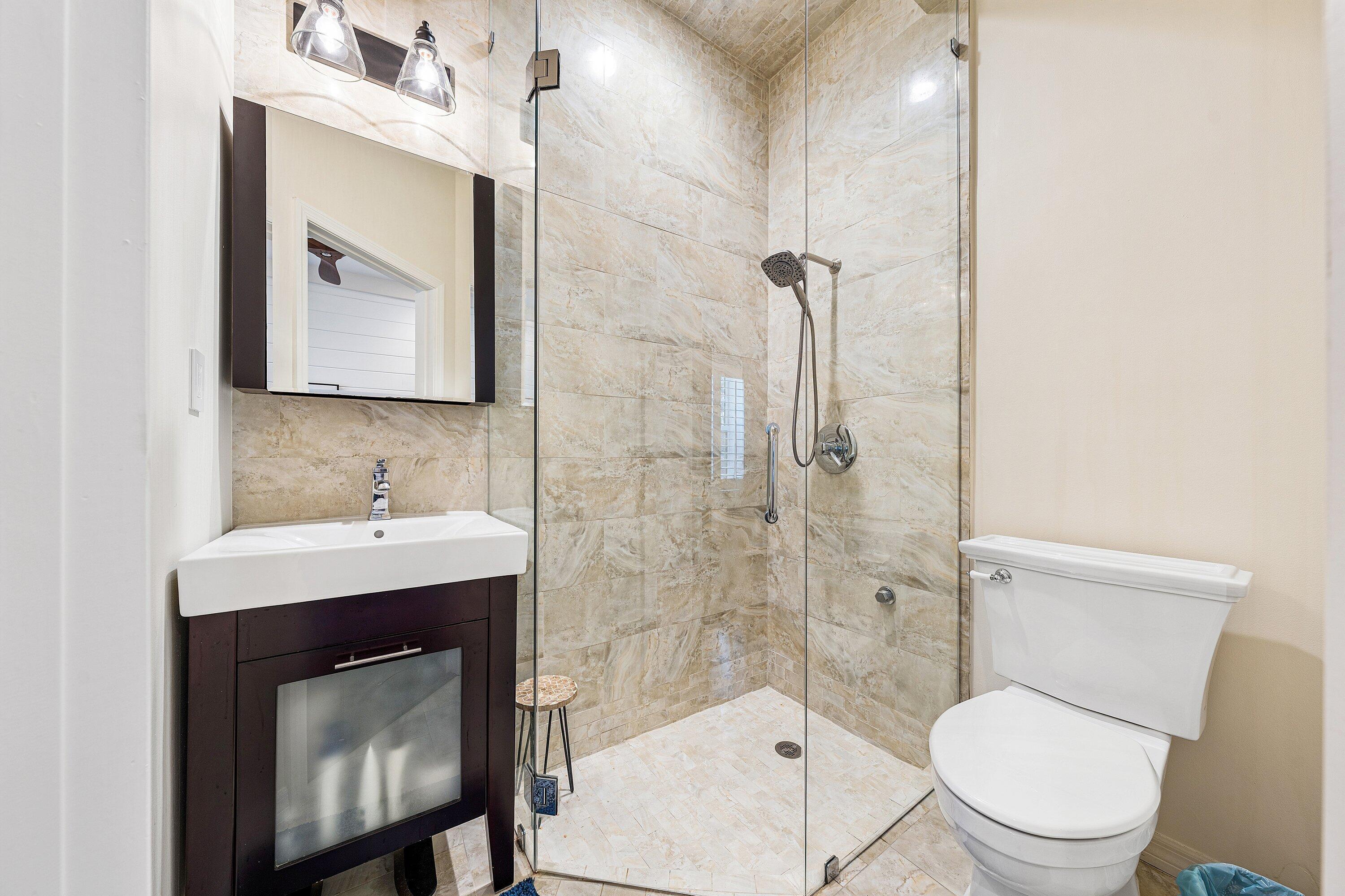 1101 Thomas Delray Beach, FL 33483