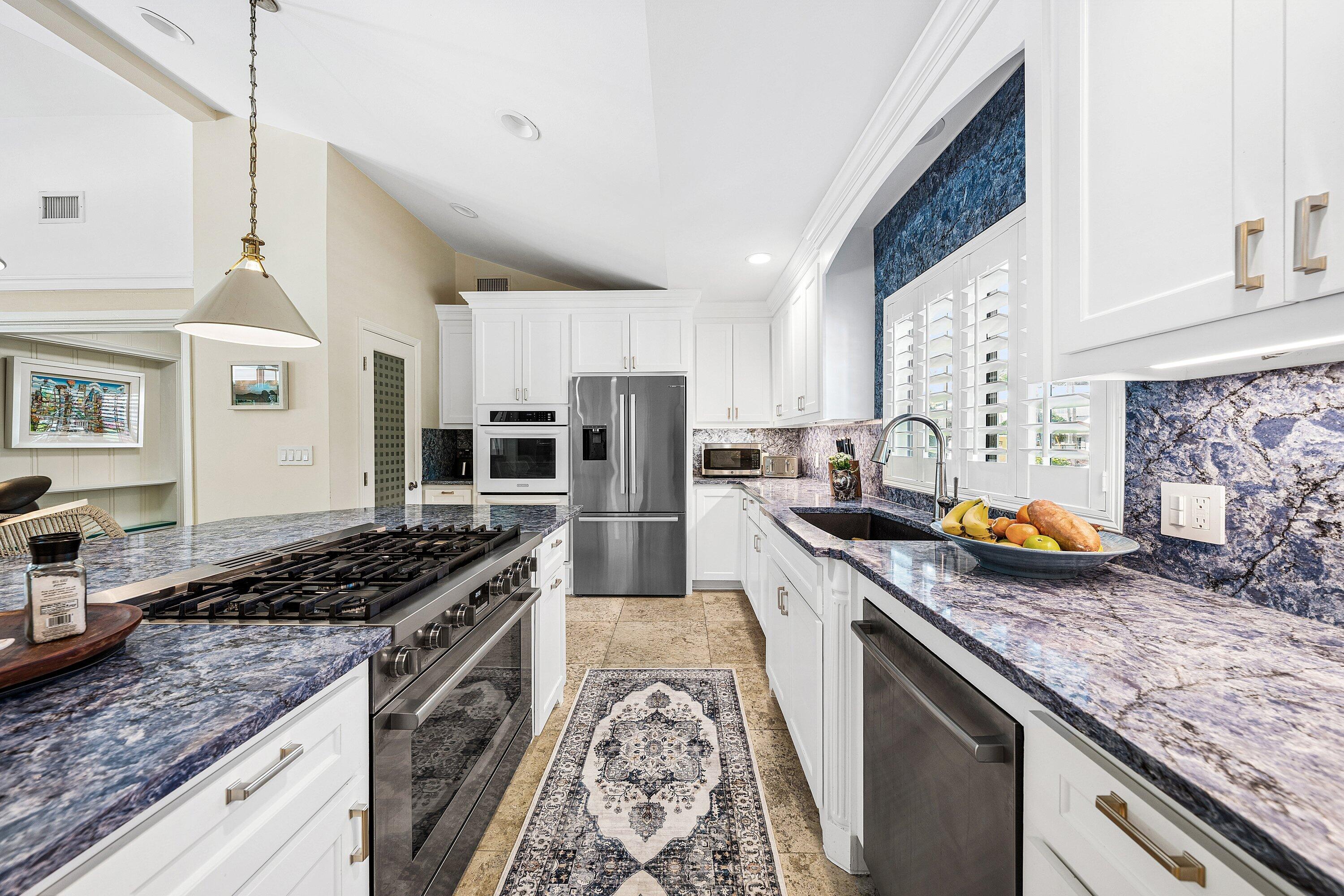 1101 Thomas Delray Beach, FL 33483