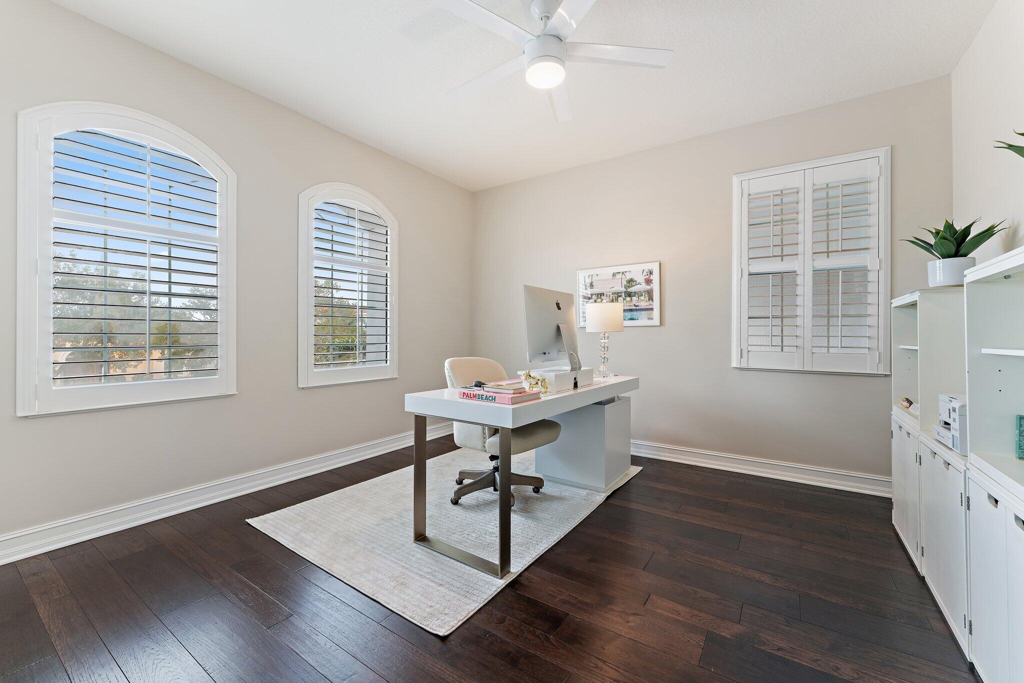 170 Carmela Jupiter, FL 33478