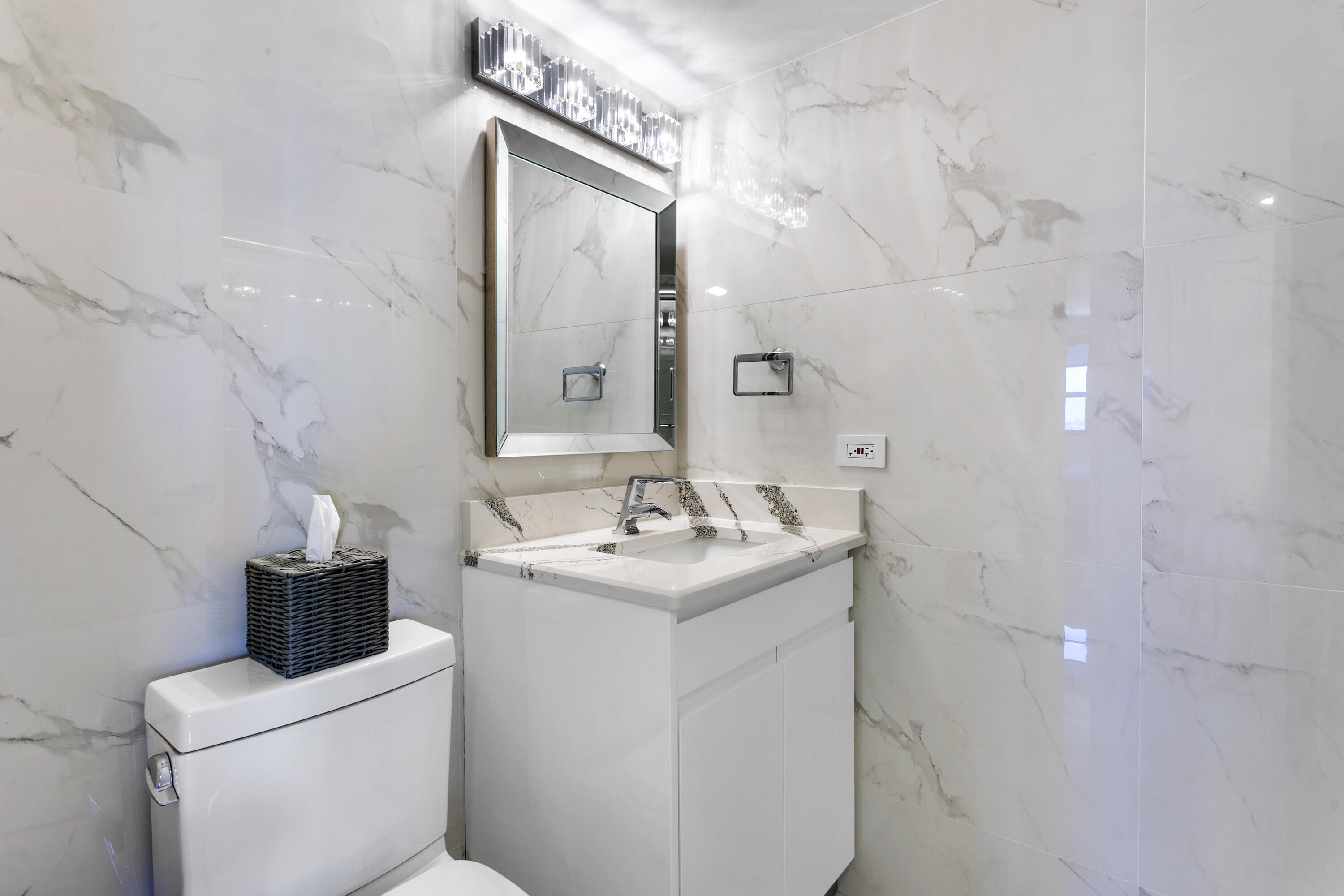 1208 Marine #507 North Palm Beach, FL 33408