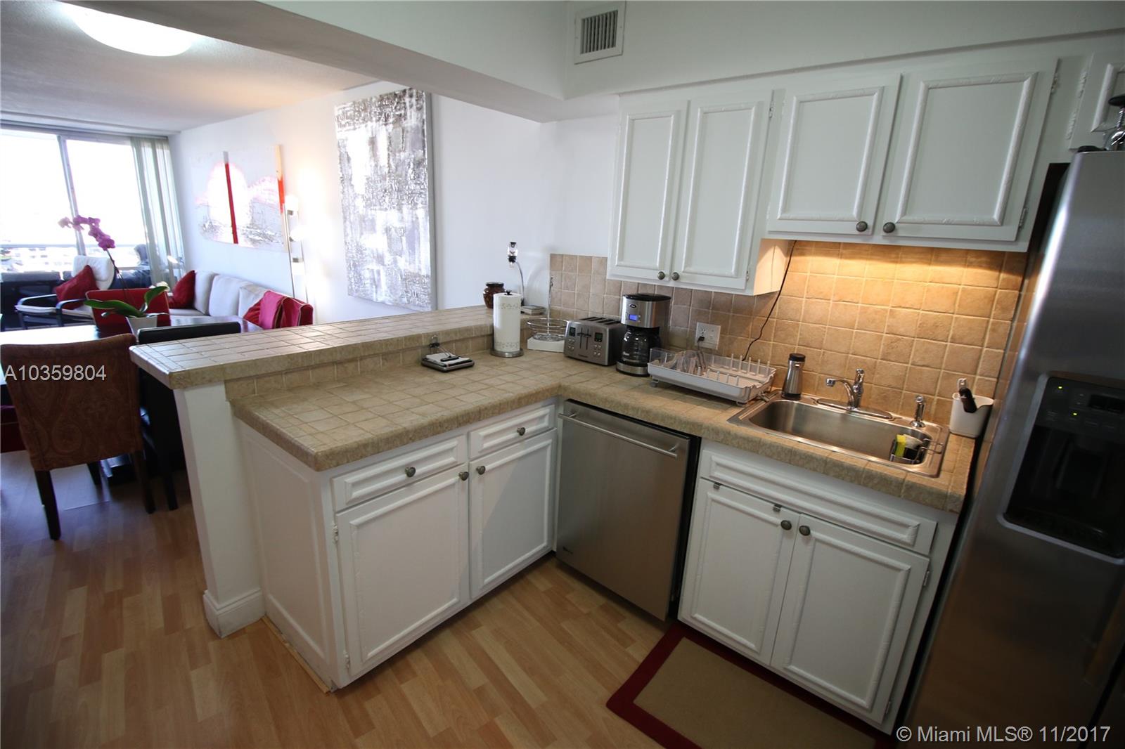 image King Cole Condominium44