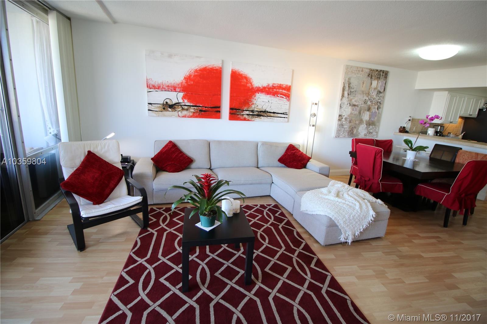 image King Cole Condominium50