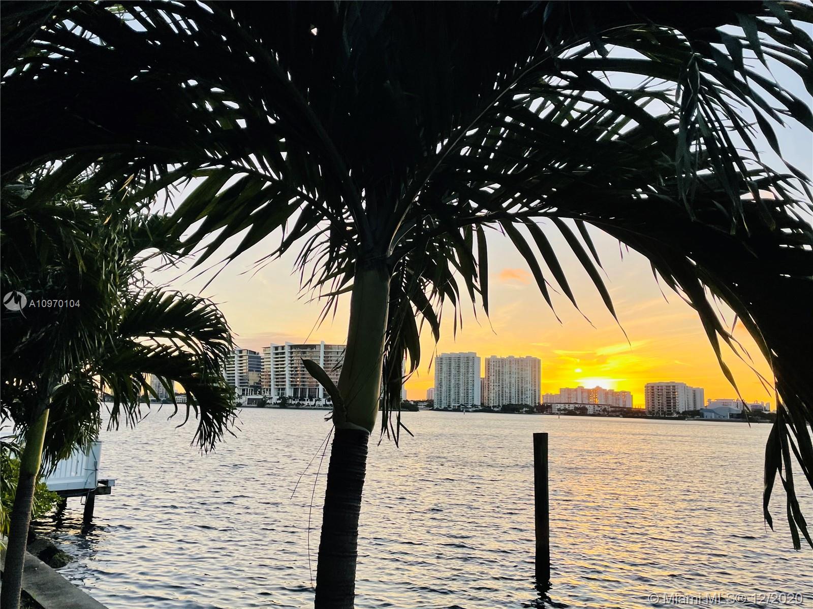 19020 N Bay Rd