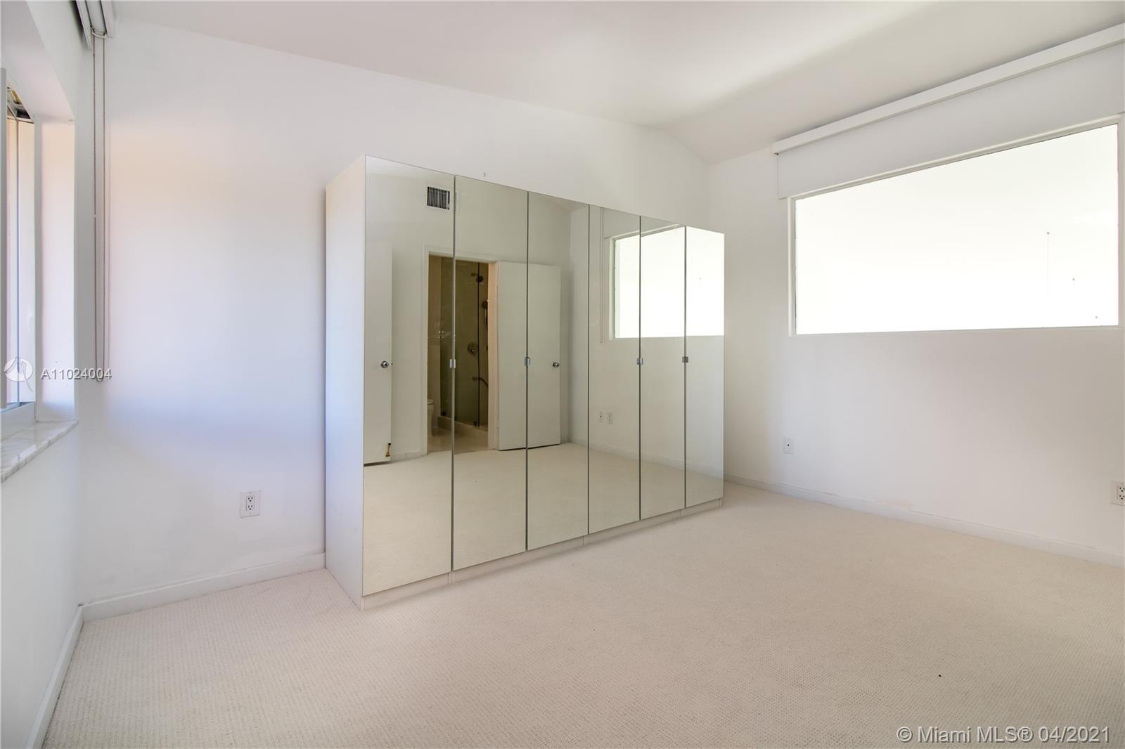 2000 S Bayshore Dr #5 Miami, FL 33133