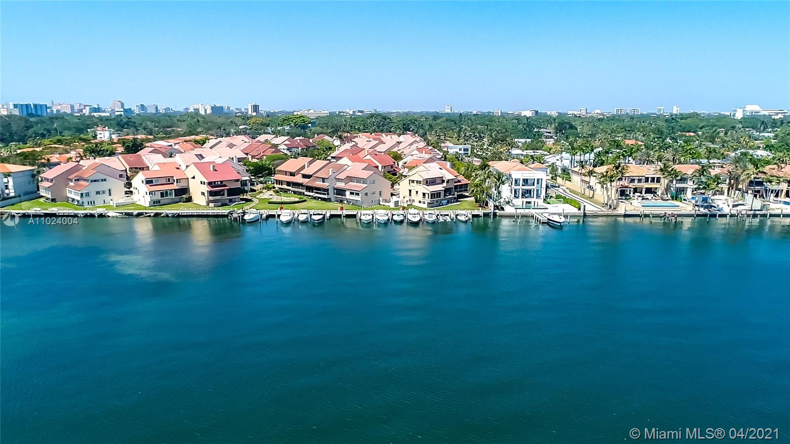 2000 S Bayshore Dr #5 Miami, FL 33133