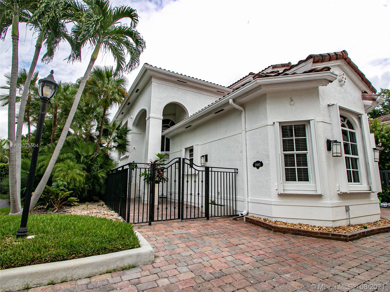 19483 38th Ct