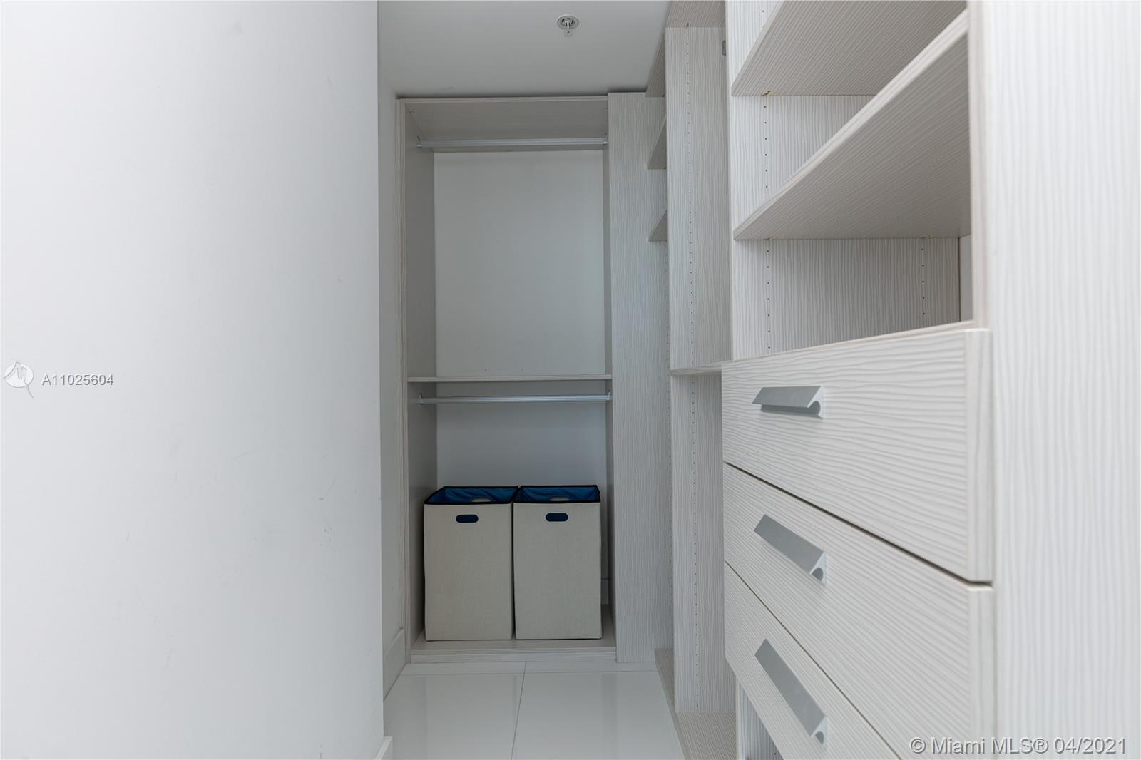 6899 Collins Ave #1602 Miami Beach, FL 33141