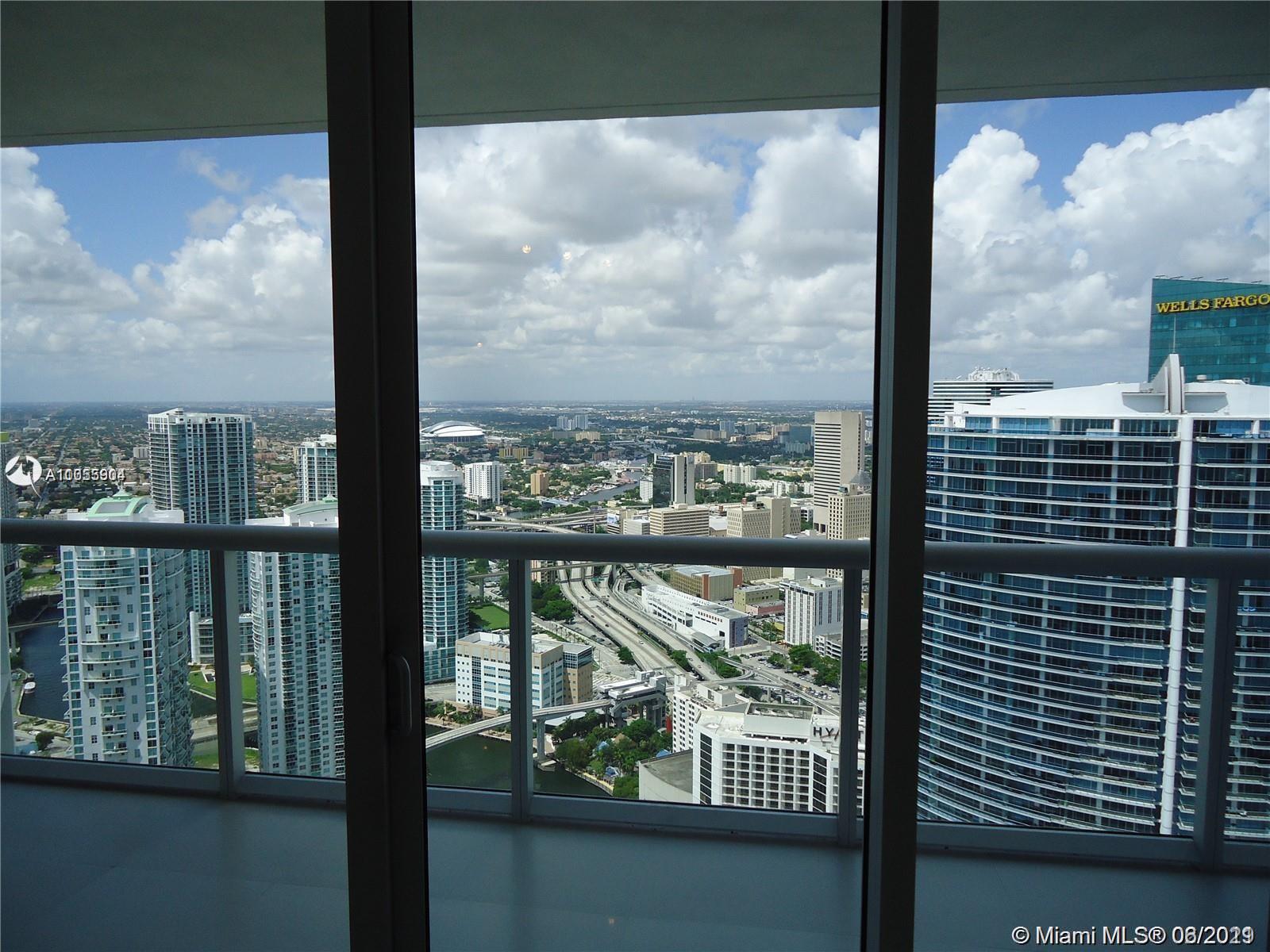 image ICON BRICKELL NO TWO0