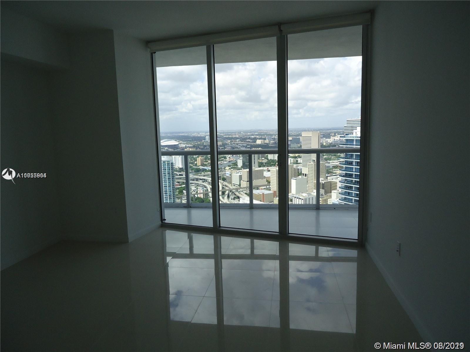 image ICON BRICKELL NO TWO5