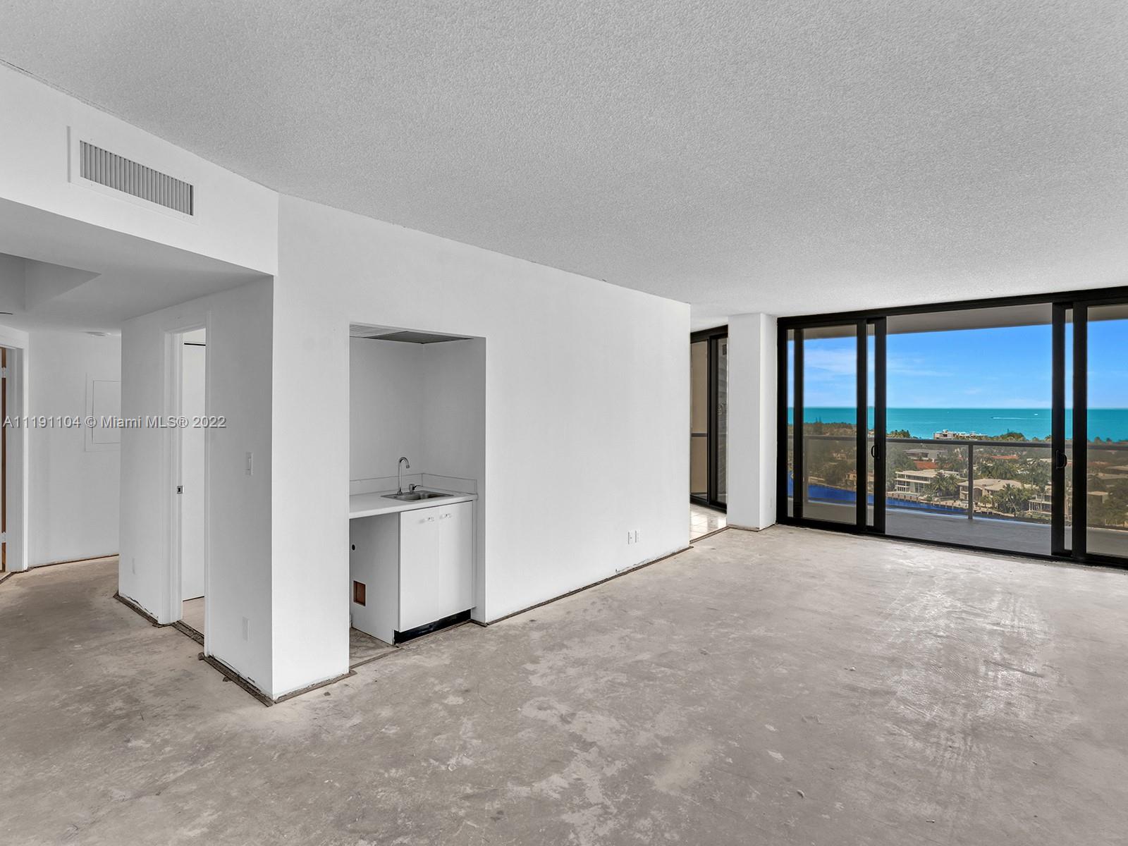 image Hamptons West2