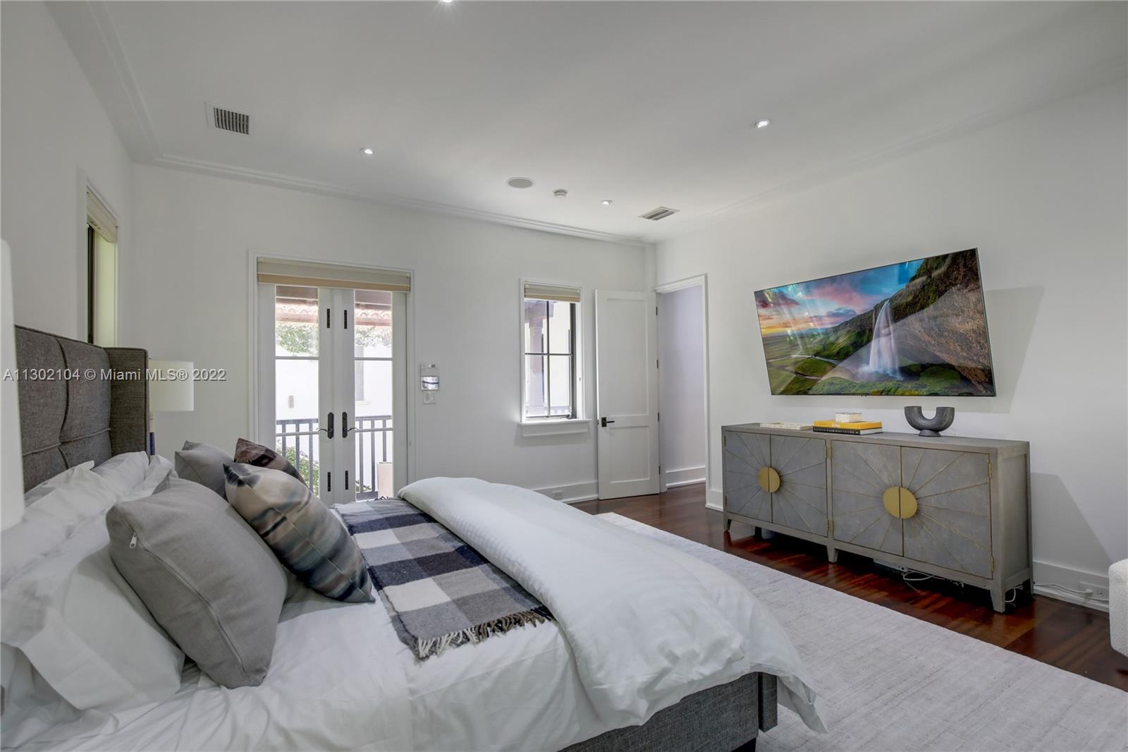 7838 Atlantic Way, Miami Beach MLS A11302104 For Sale