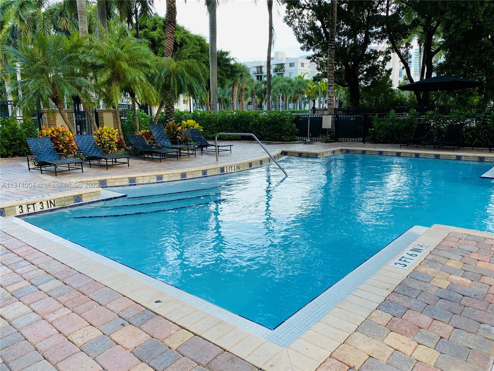 image Porto Bellagio Condo20