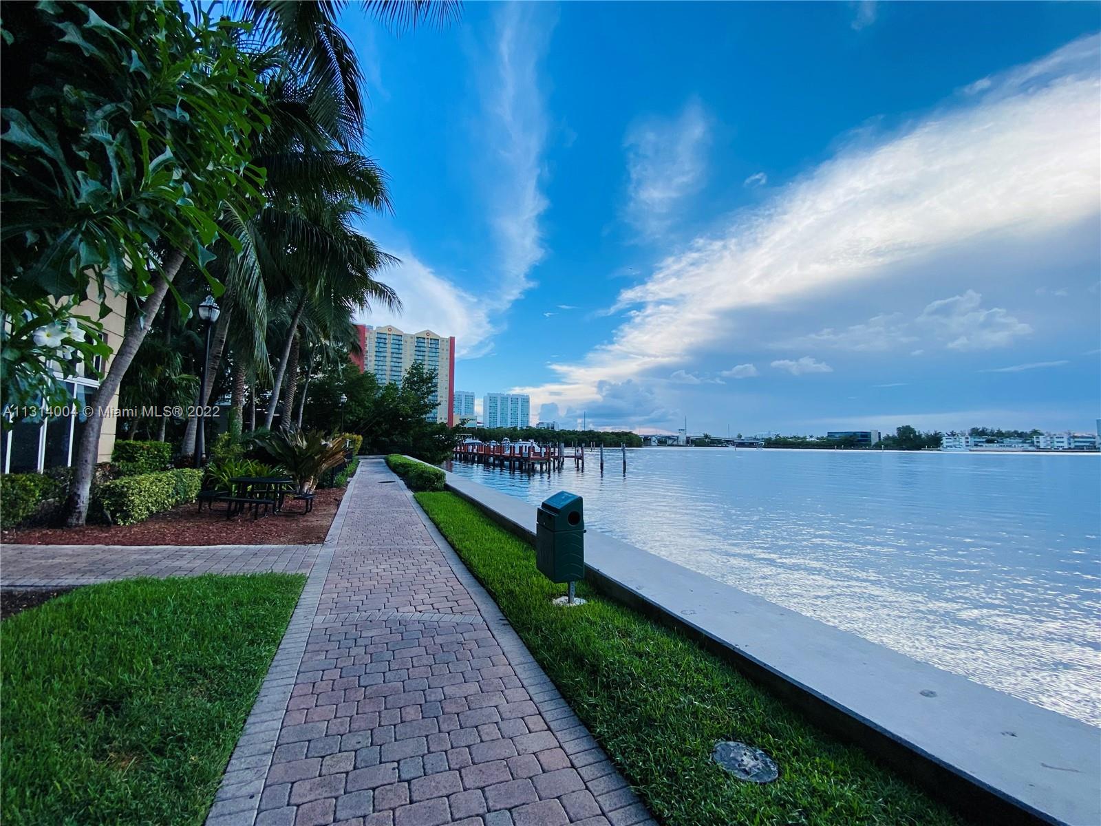 image Porto Bellagio Condo27