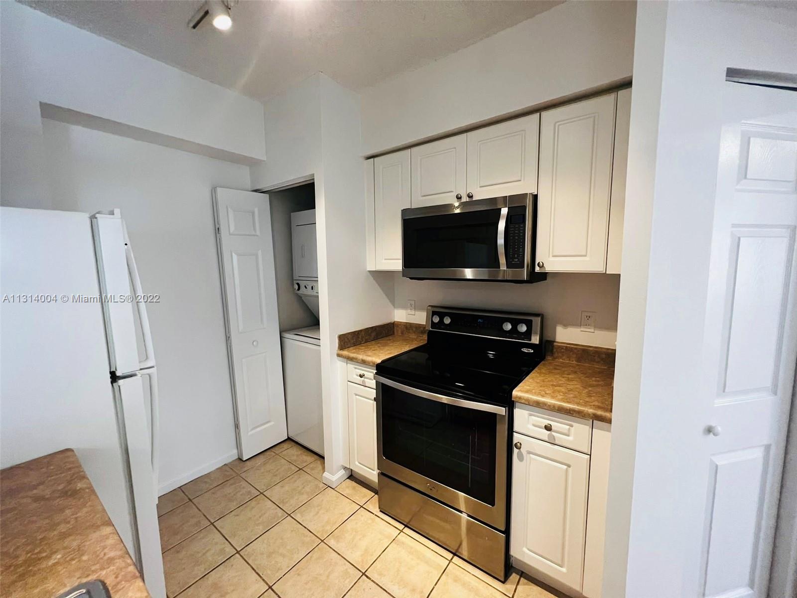 image Porto Bellagio Condo6