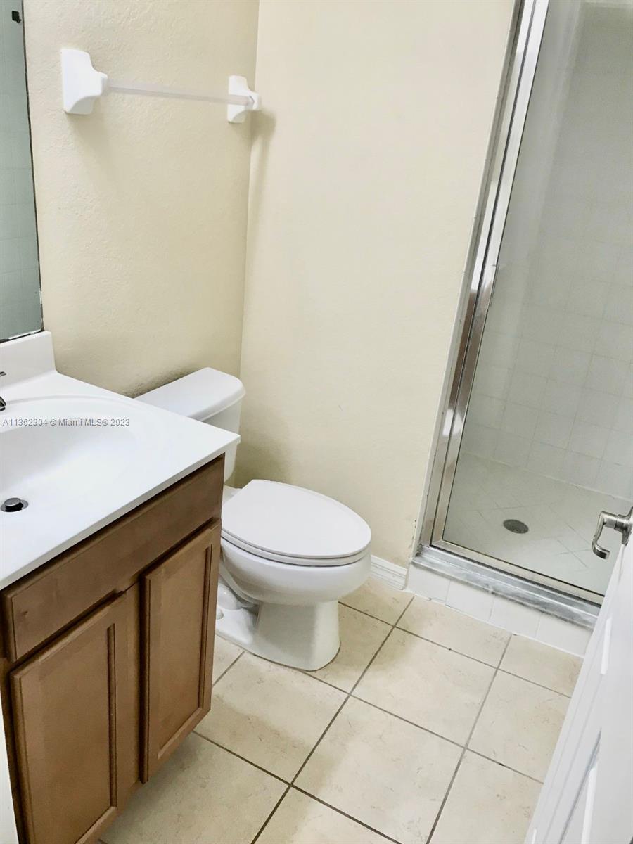 9077 Gervais Circle 909, Naples MLS A11362304 For Sale