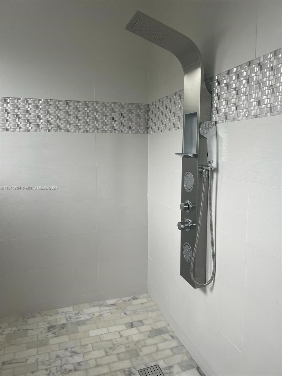 5455 SW 60th Ct Miami, FL 33155