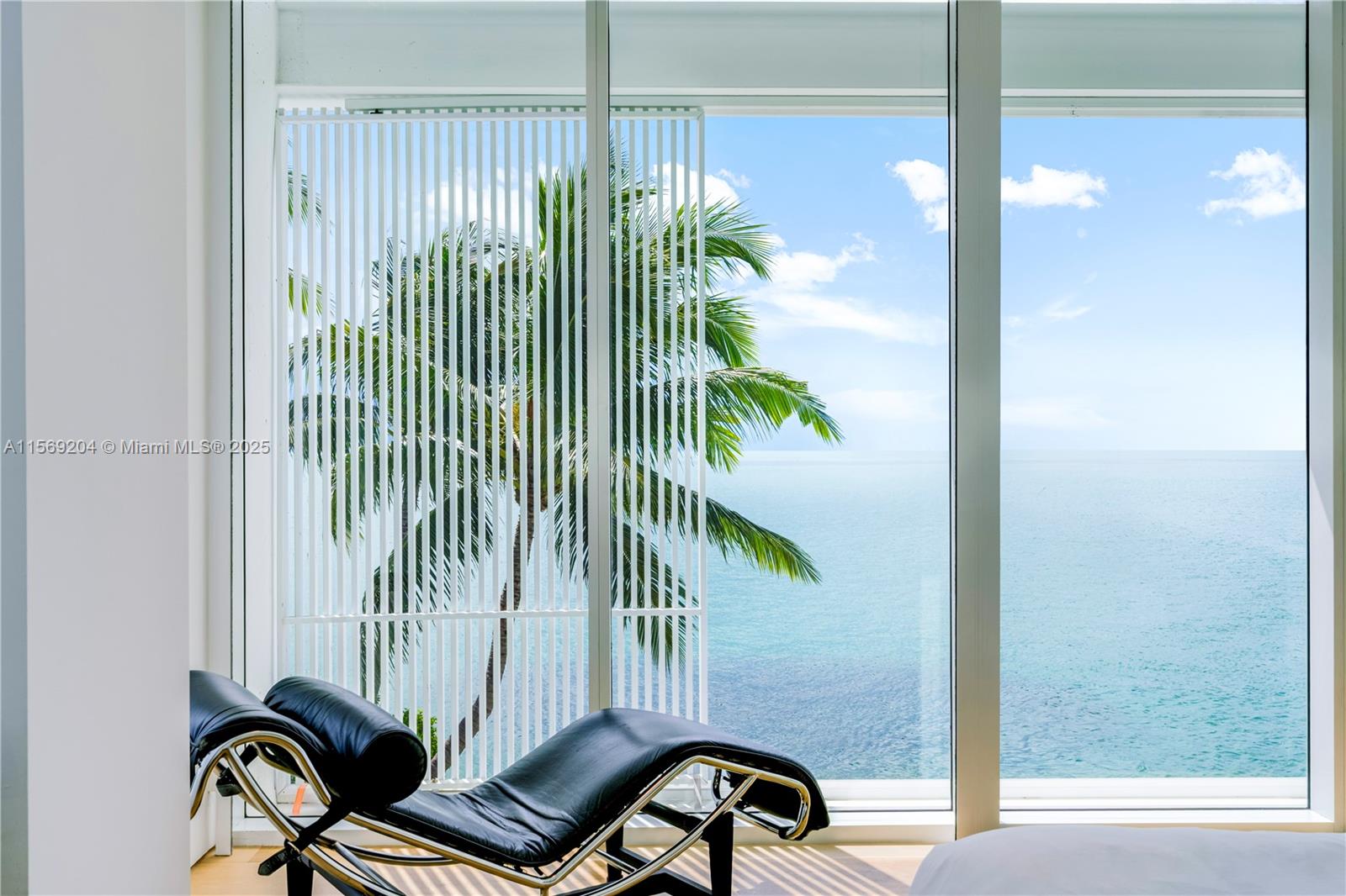 440 S Mashta Dr Key Biscayne, FL 33149