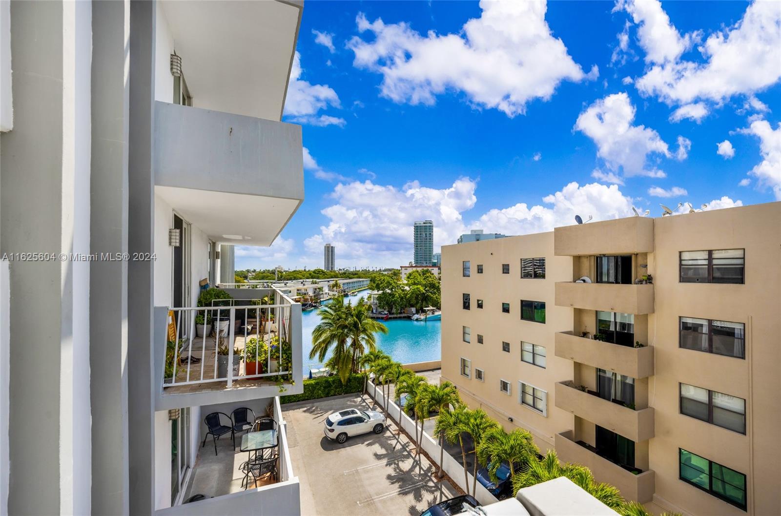 7133 Bay Dr #503,Miami Beach, FL 33141