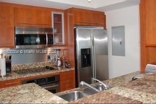 110 Washington Ave #1614