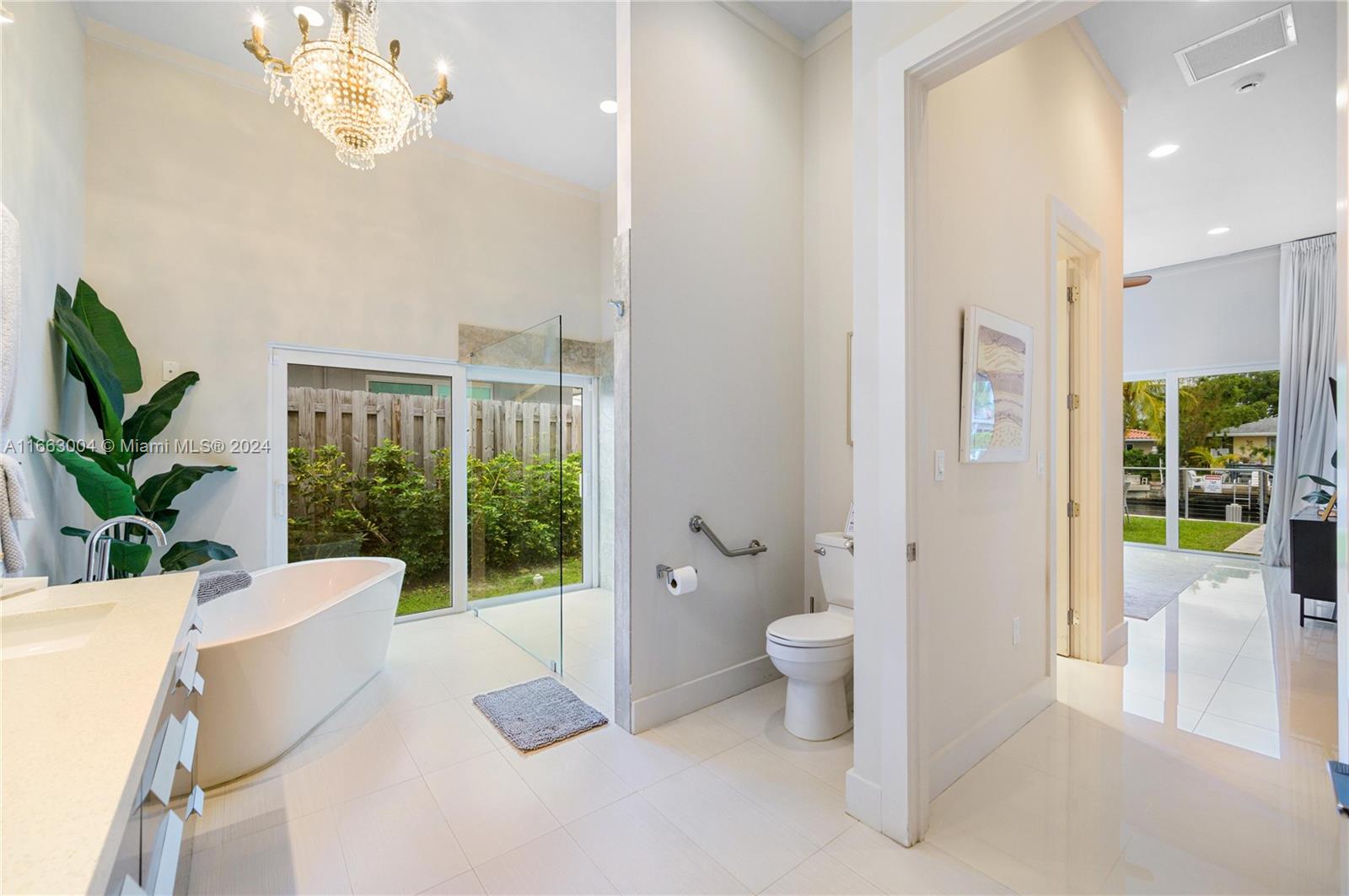 2112 NE 17th Ave Wilton Manors, FL 33305 2112 NE 17th Ave Wilton Manors, FL 33305