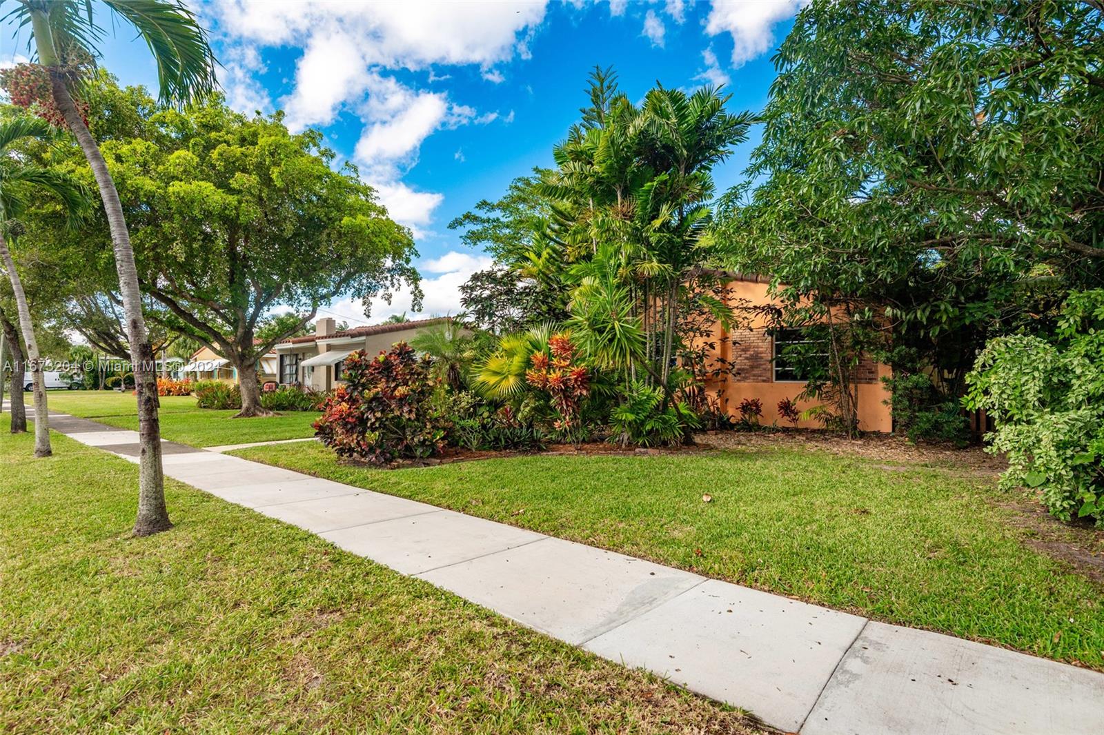 Duplex / Quad Plex / Triplex